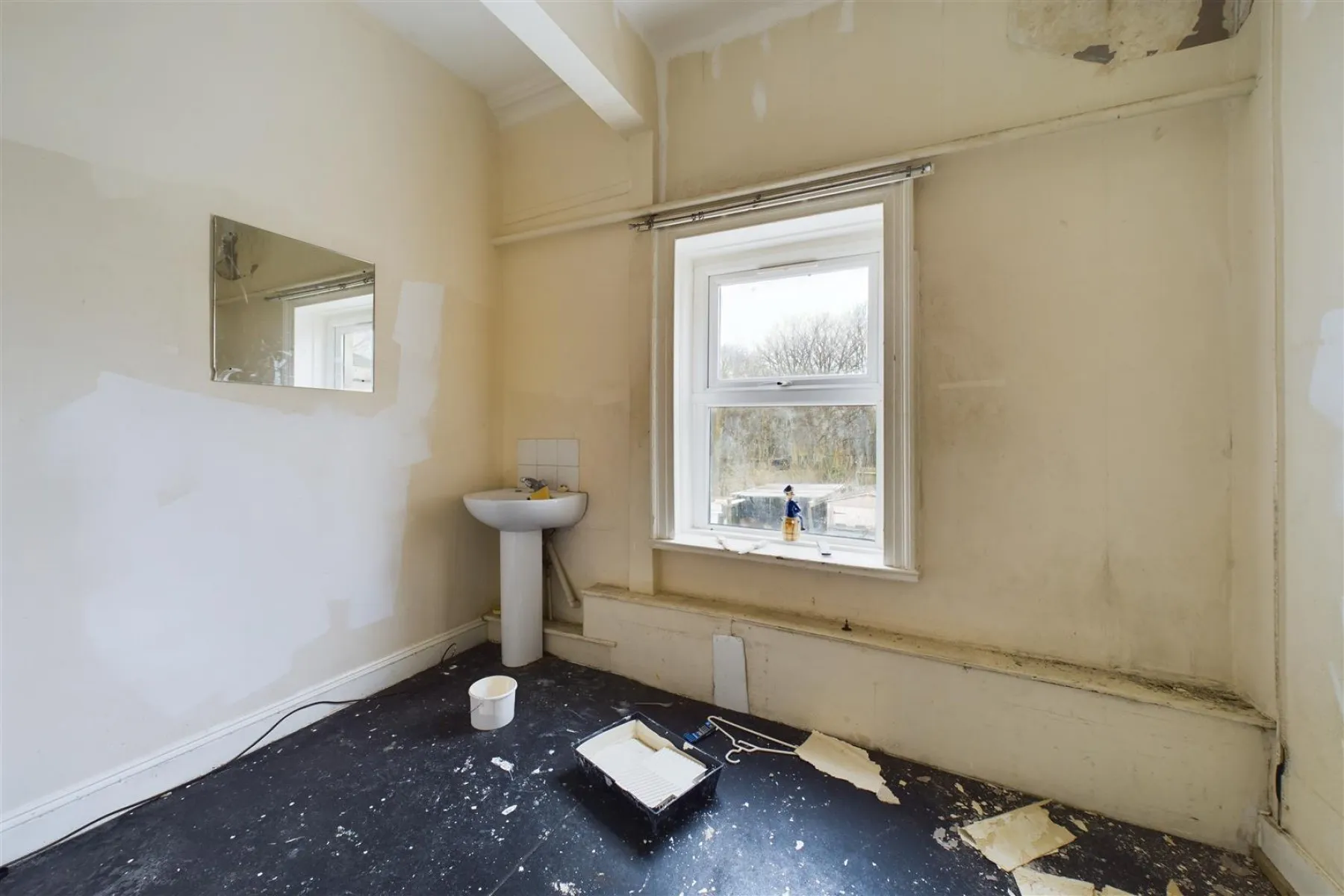 DETACHED | 43 BED HMO | BRISLINGTON, 43 bedroom, Commercial - 33639008