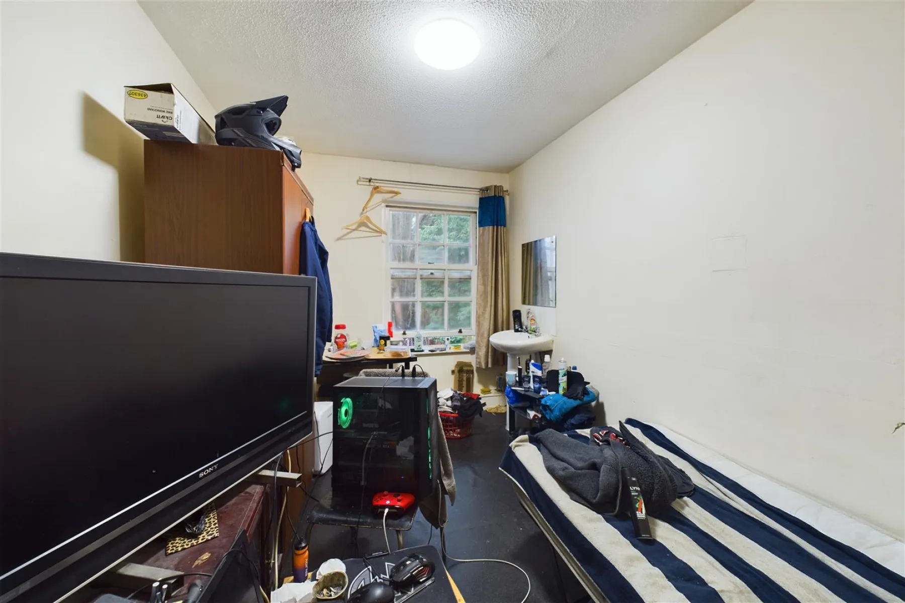 DETACHED | 43 BED HMO | BRISLINGTON, 43 bedroom, Commercial - 33639008