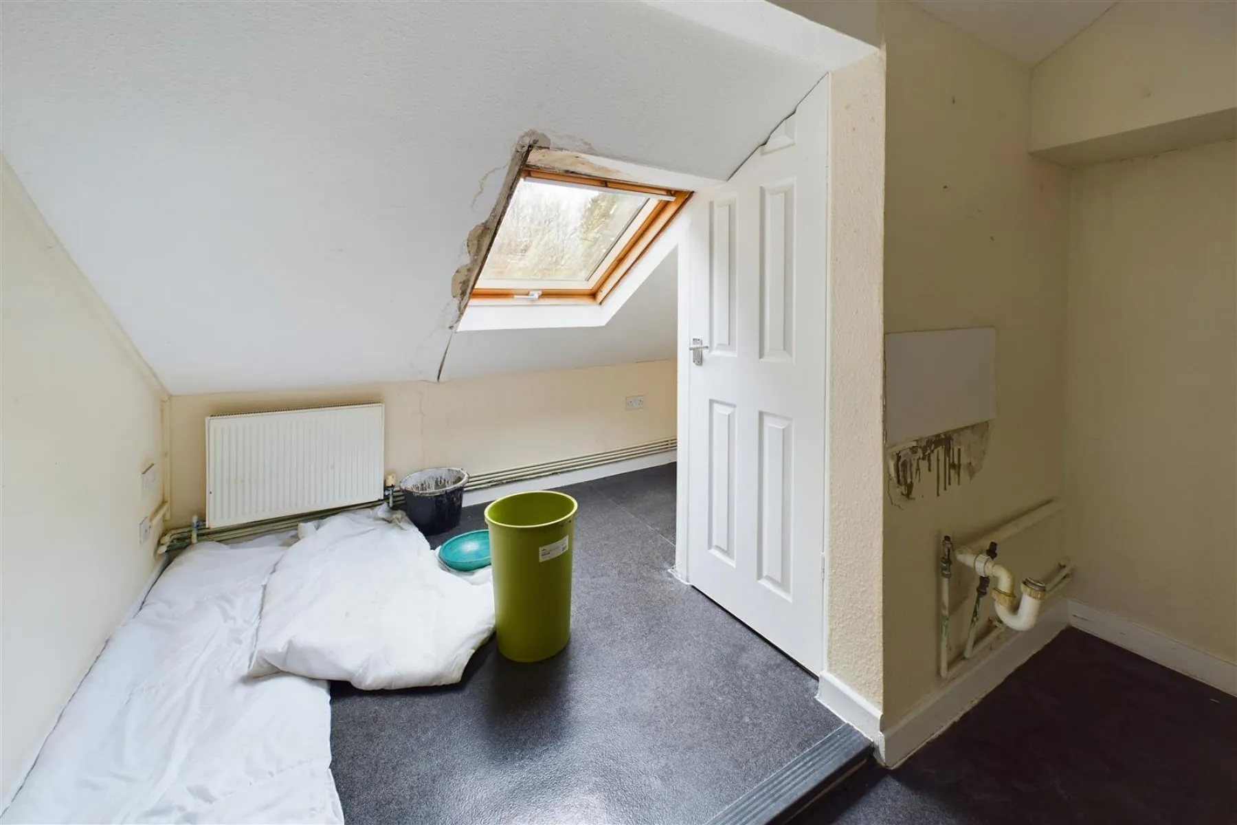 DETACHED | 43 BED HMO | BRISLINGTON, 43 bedroom, Commercial - 33639008