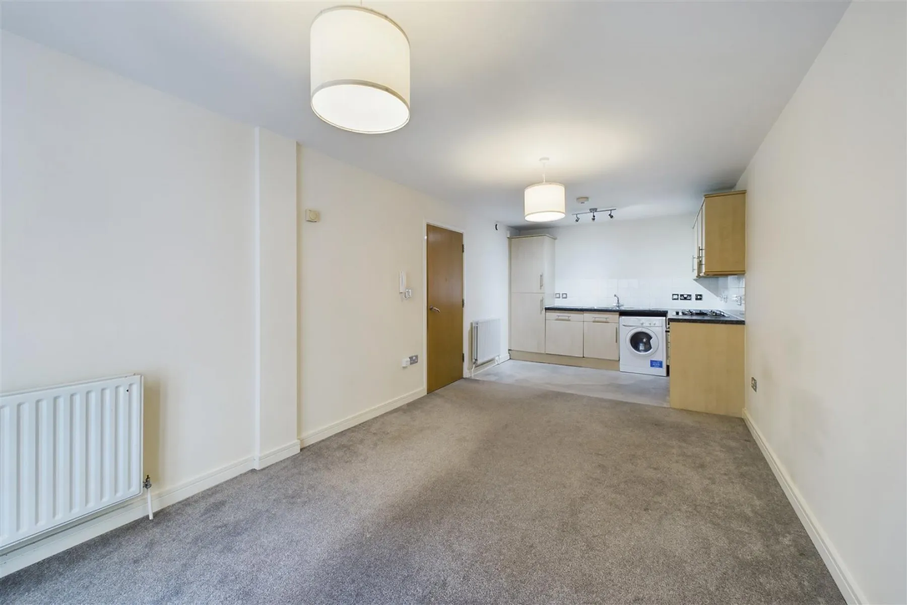 3 x FLATS | NORFOLK HEIGHTS, 5 bedroom, Flat - 33644971