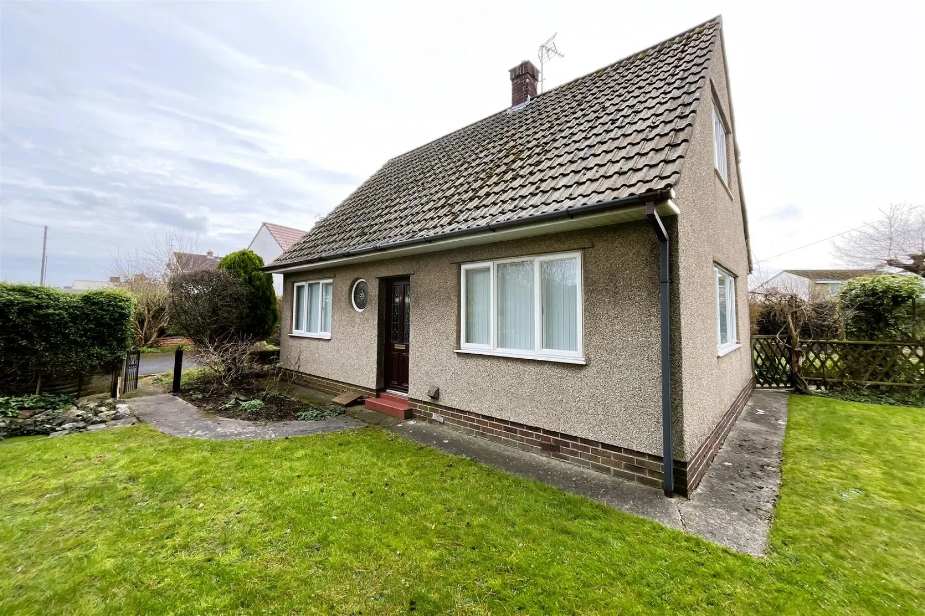 HOUSE + COTTAGE | WARMLEY, 4 bedroom, House - Detached - 33612514