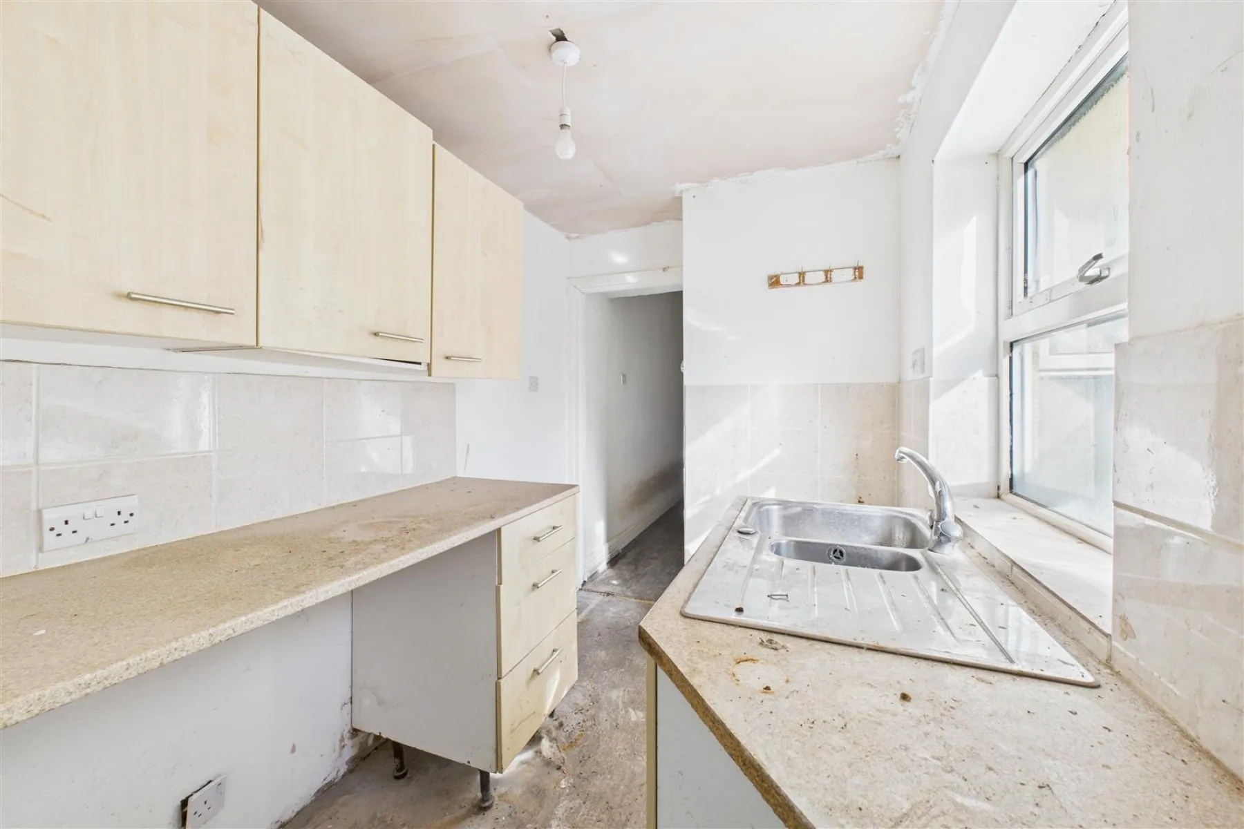 GARDEN MAISONETTE | UPDATING | EASTON, 2 bedroom, Flat - 33727867
