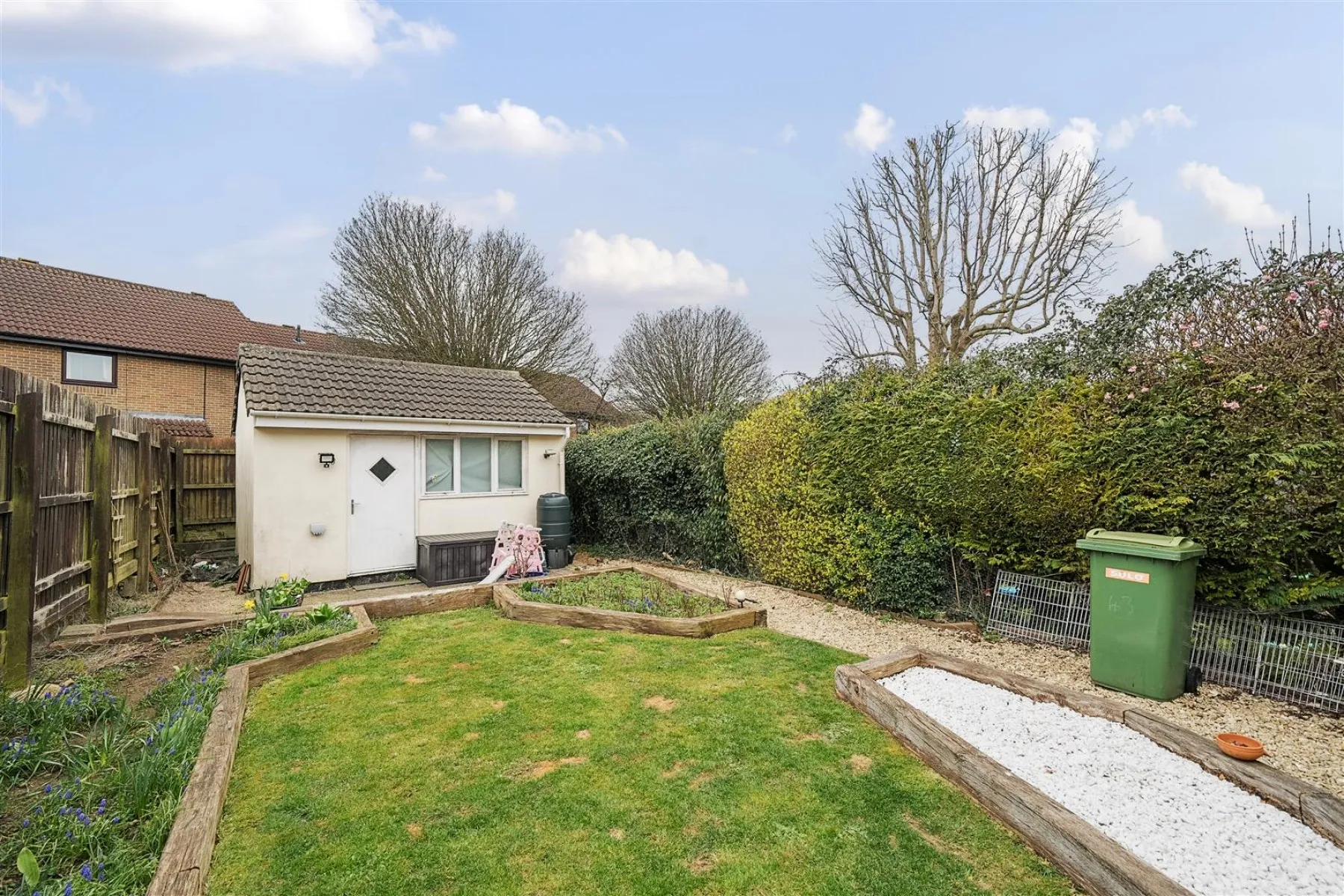 Valentine Close, Whitchurch, 3 bedroom, House - 33759510