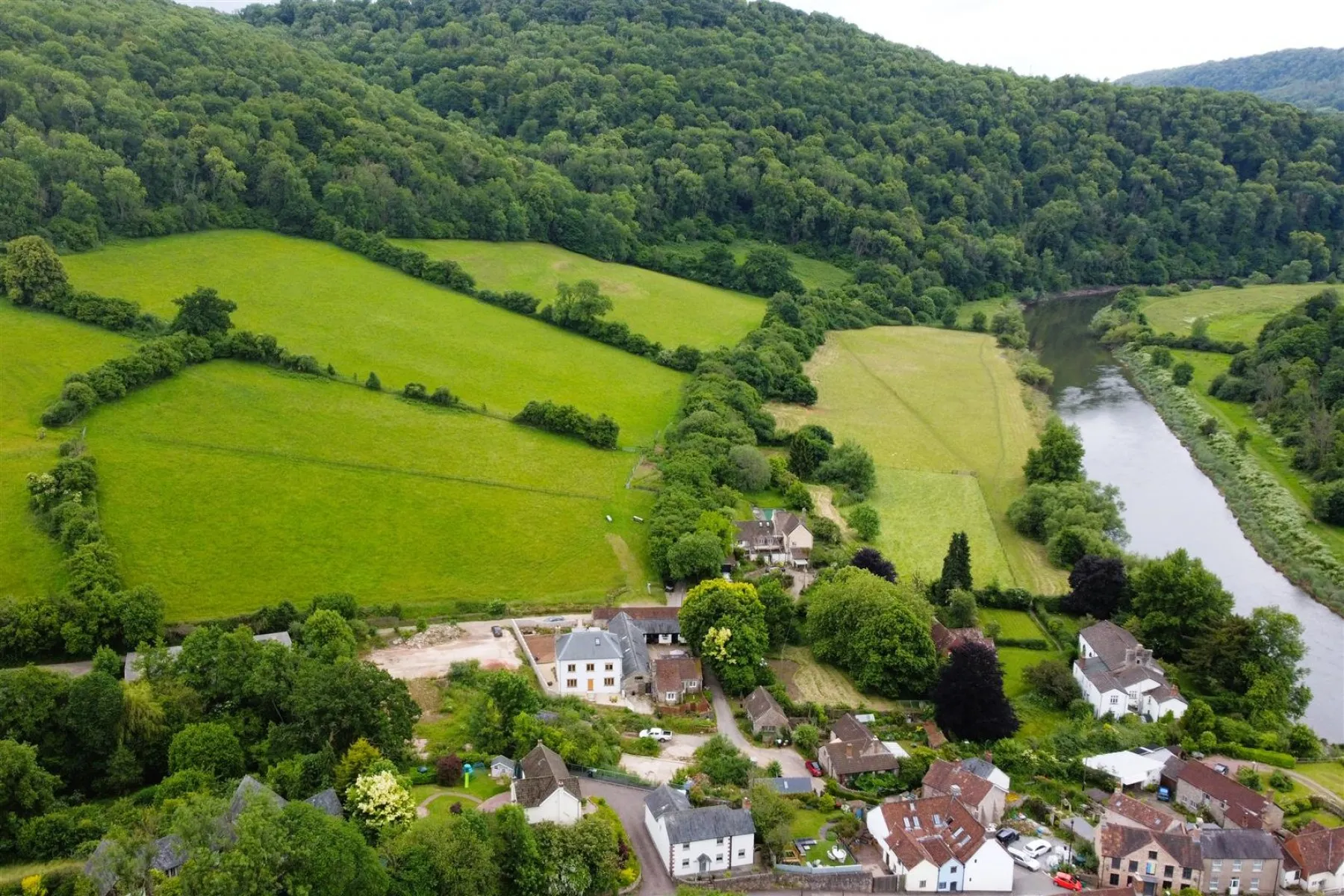 PLANNING | 5 HOUSES | BROCKWEIR, 20 bedroom, Land - Building Plot - 33635515