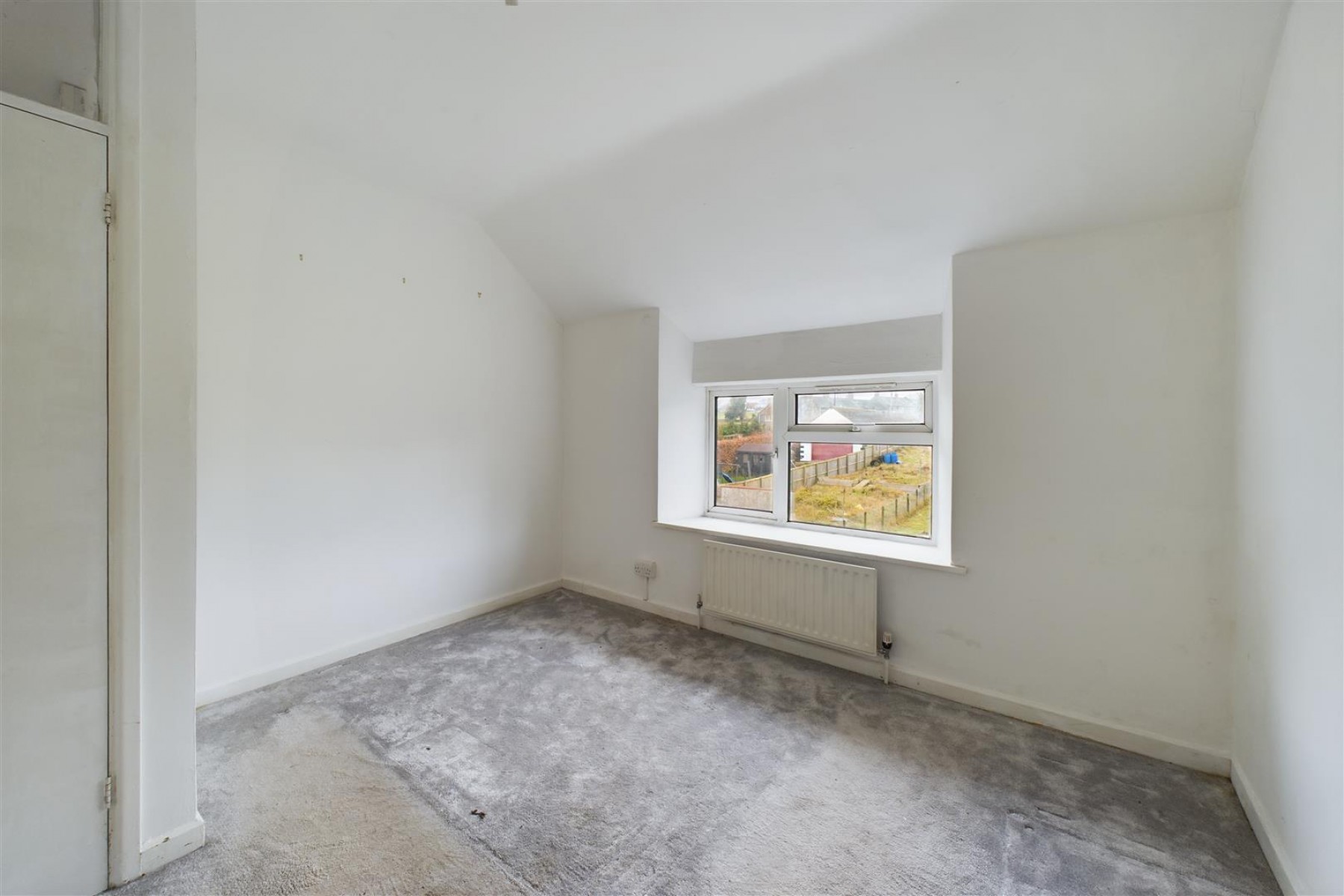 UPDATING | LARGE GARDEN | SHEPTON MALLET, 3 bedroom, House - Terraced - 33627035
