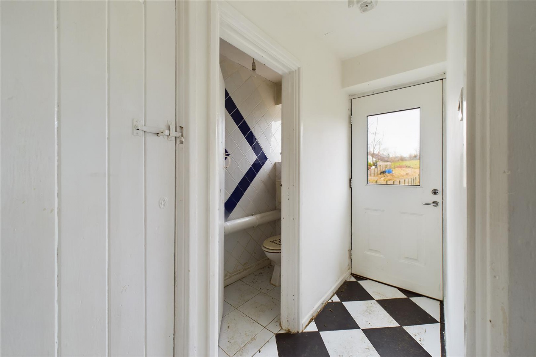 UPDATING | LARGE GARDEN | SHEPTON MALLET, 3 bedroom, House - Terraced - 33627035