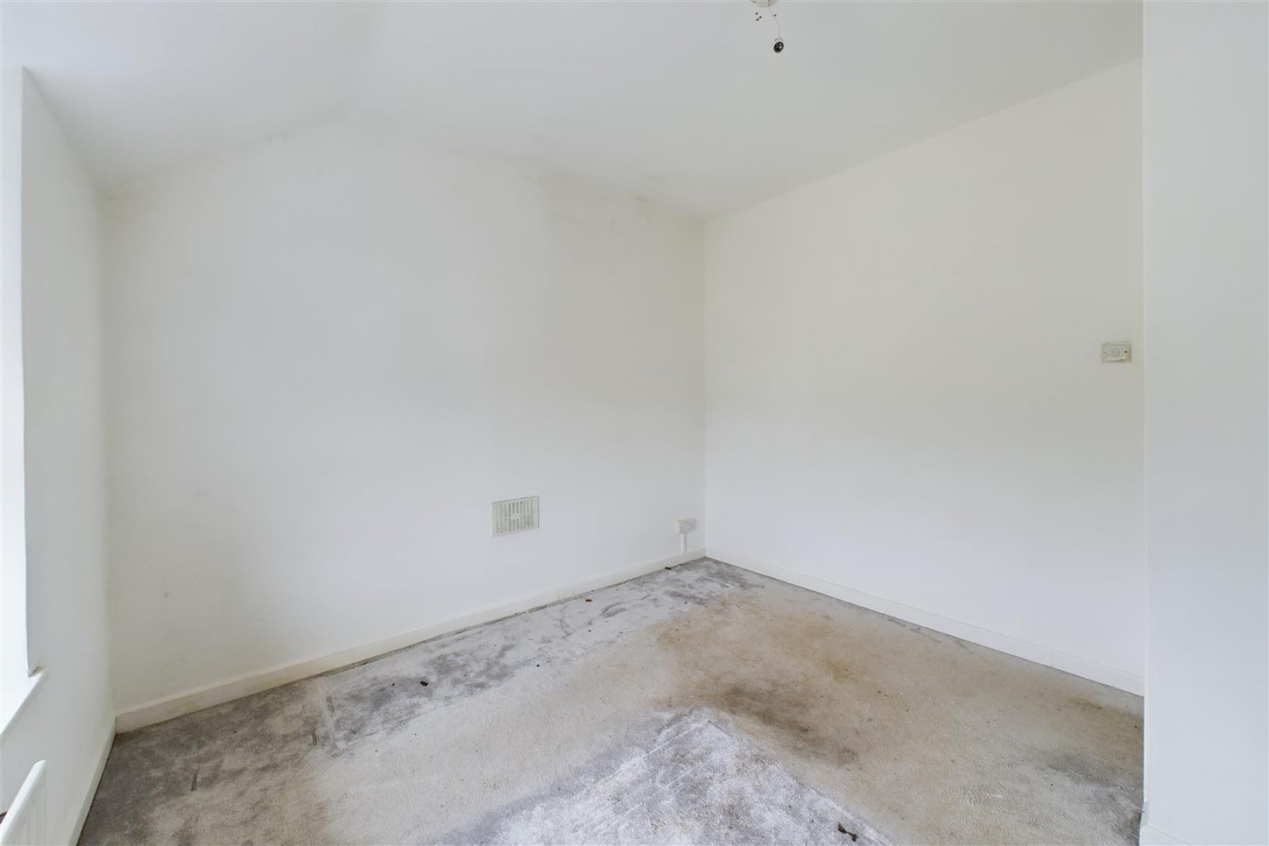 UPDATING | LARGE GARDEN | SHEPTON MALLET, 3 bedroom, House - Terraced - 33627035