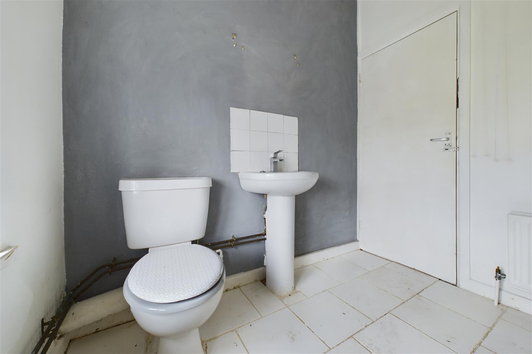 UPDATING | LARGE GARDEN | SHEPTON MALLET, 3 bedroom, House - Terraced - 33627035