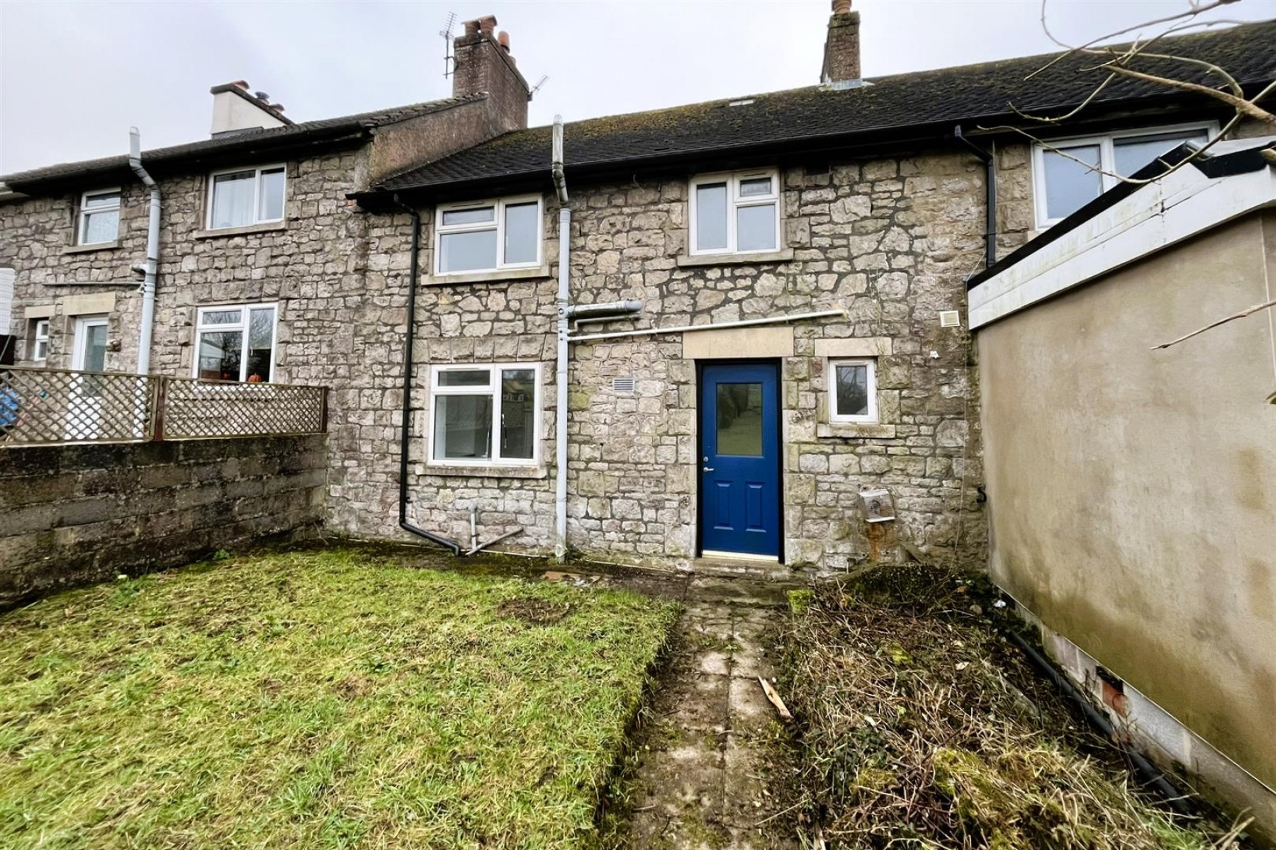 UPDATING | LARGE GARDEN | SHEPTON MALLET, 3 bedroom, House - Terraced - 33627035