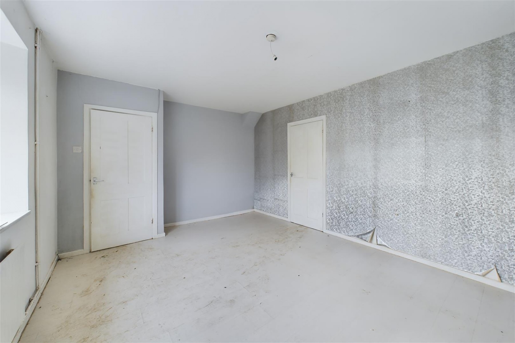 UPDATING | LARGE GARDEN | SHEPTON MALLET, 3 bedroom, House - Terraced - 33627035