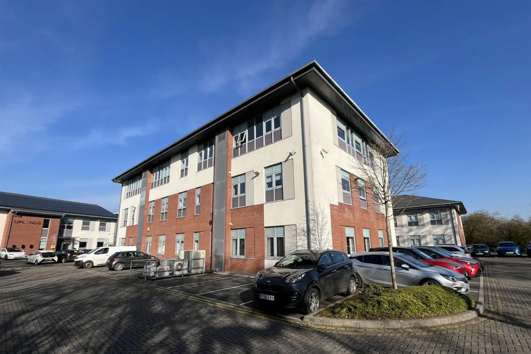 COMMERCIAL | REDUCED | BS16, Commercial - 33724743