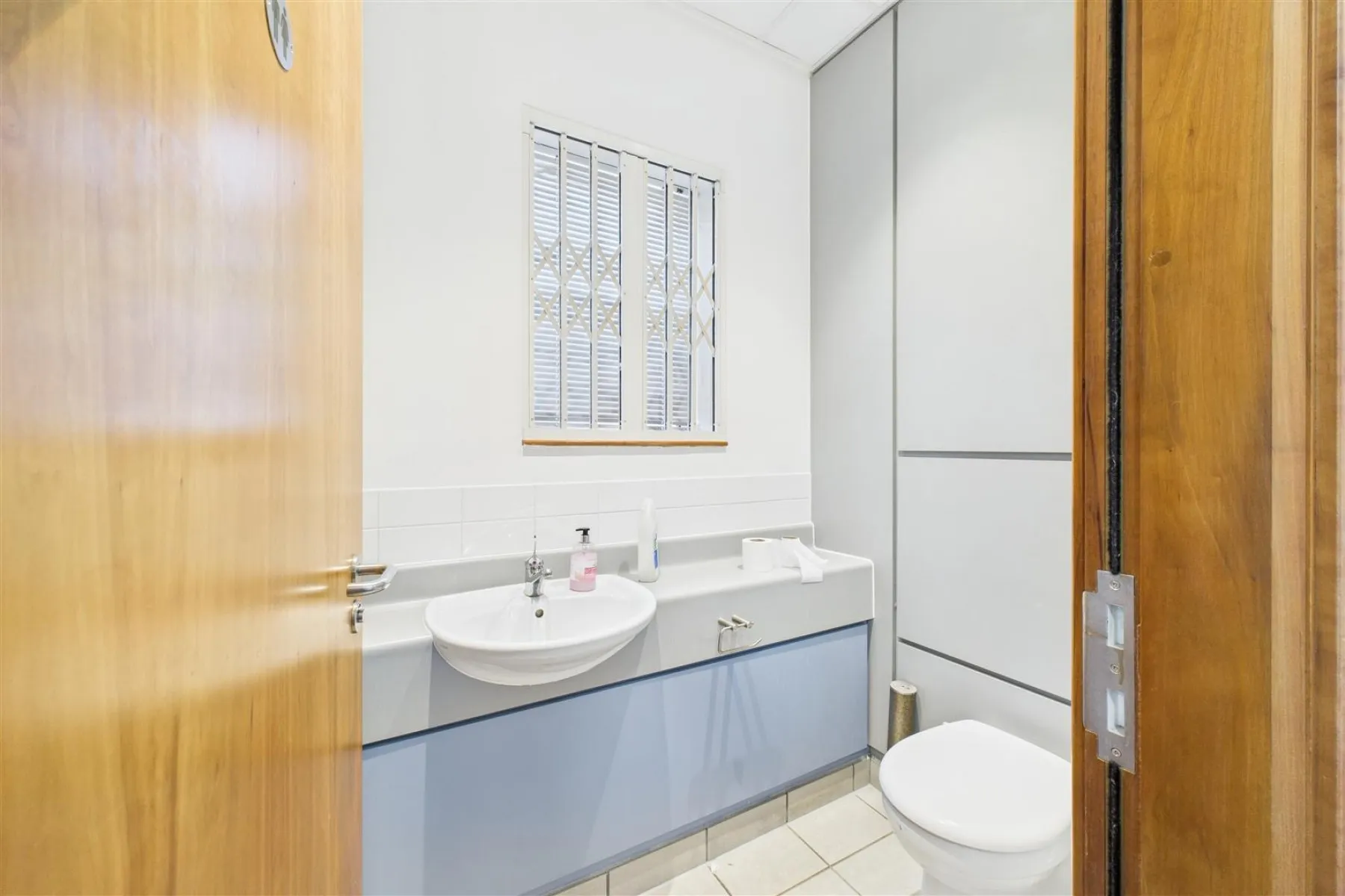 COMMERCIAL | REDUCED | BS16, Commercial - 33724743