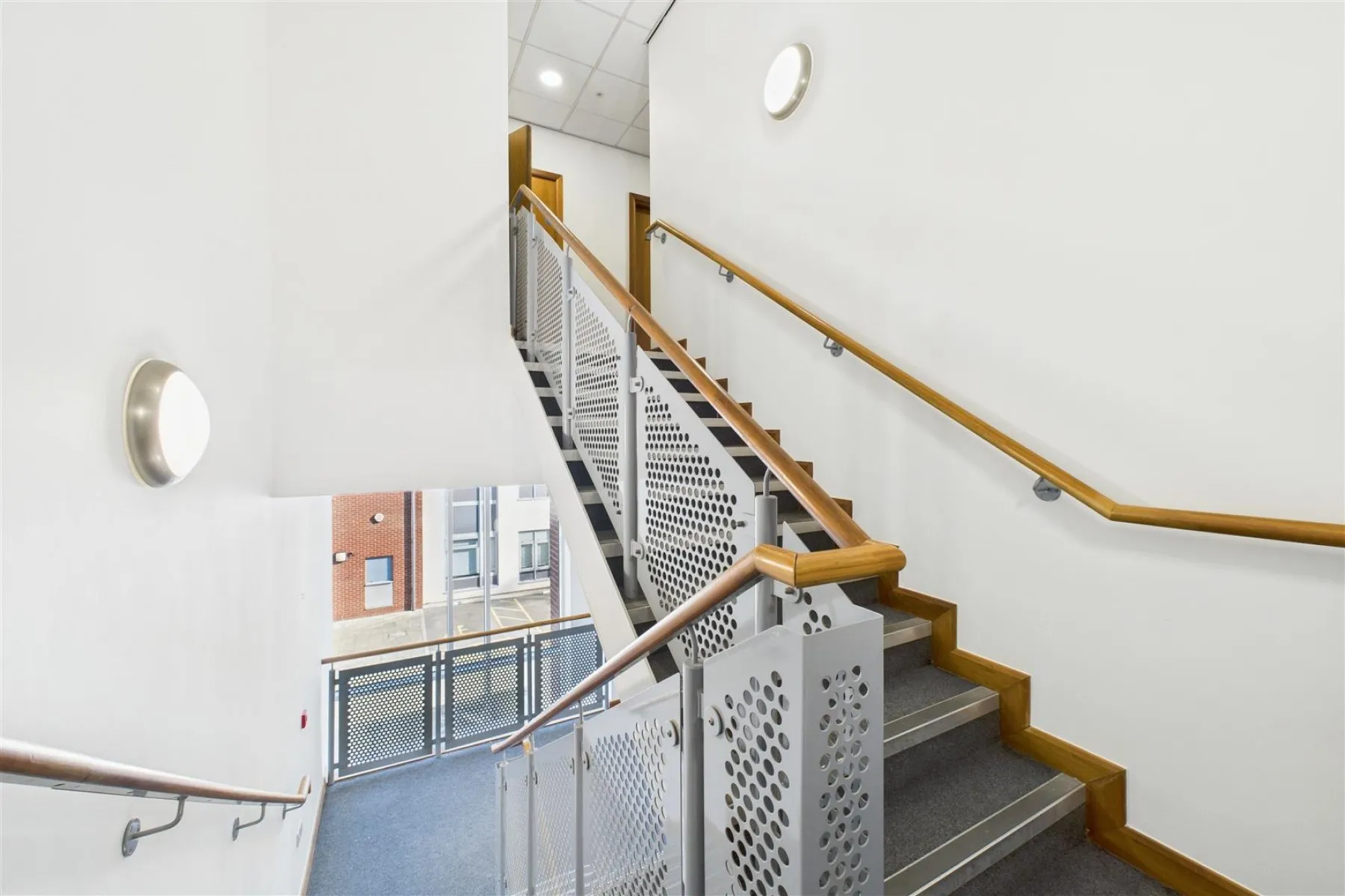 COMMERCIAL | REDUCED | BS16, Commercial - 33724743