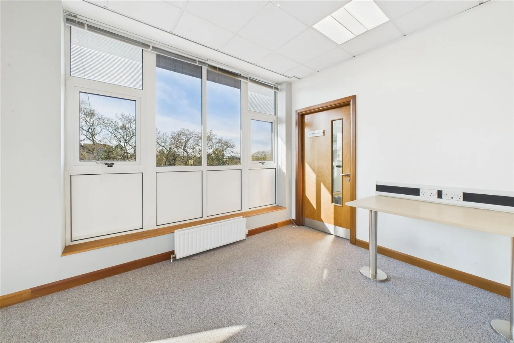 COMMERCIAL | REDUCED | BS16, Commercial - 33724743