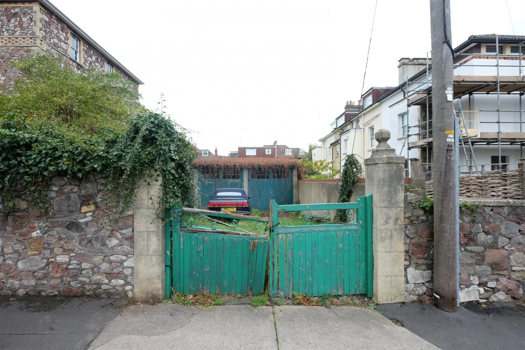 DEVELOPMENT SITE - REDLAND, 3 bedroom, Land - Building Plot - 28276864