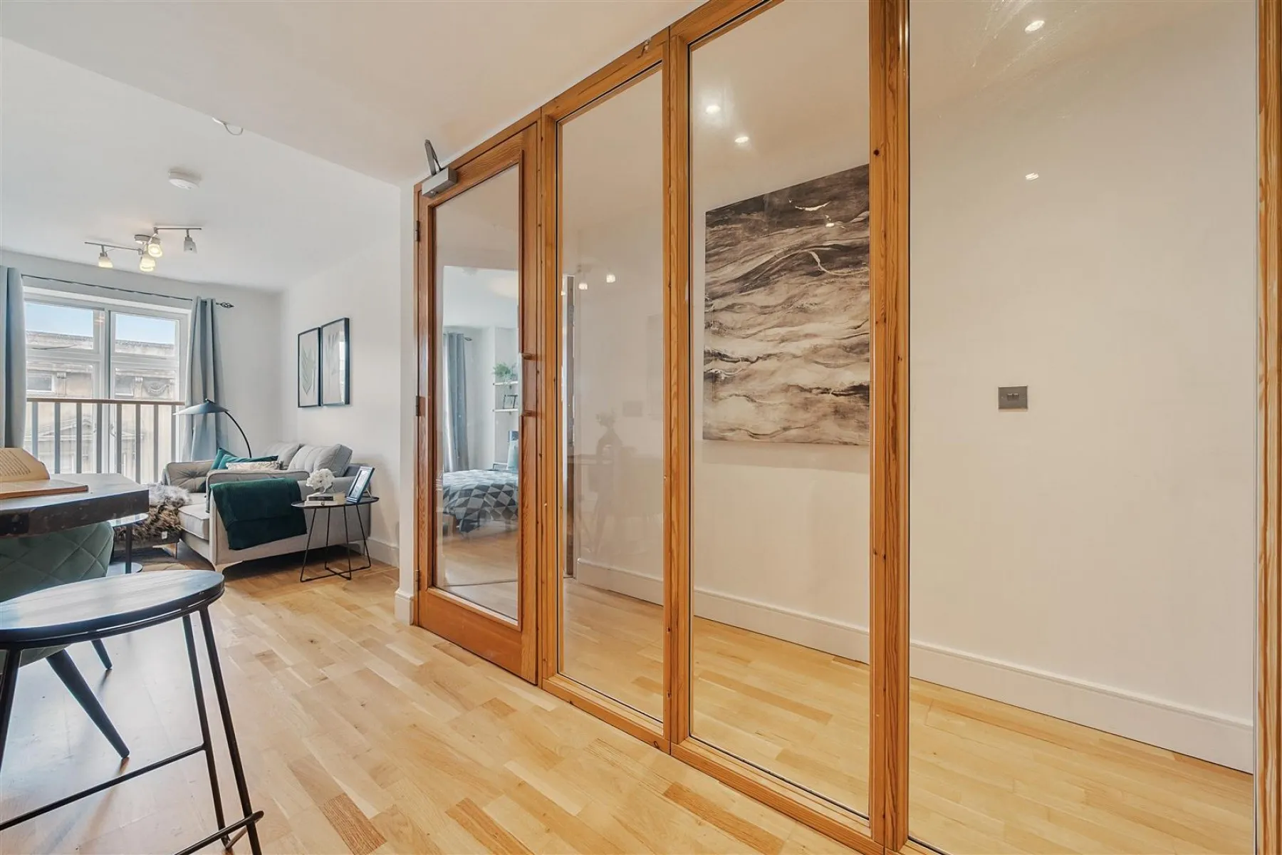 Tyndalls Park, Clifton, 3 bedroom, Flat - 33689899