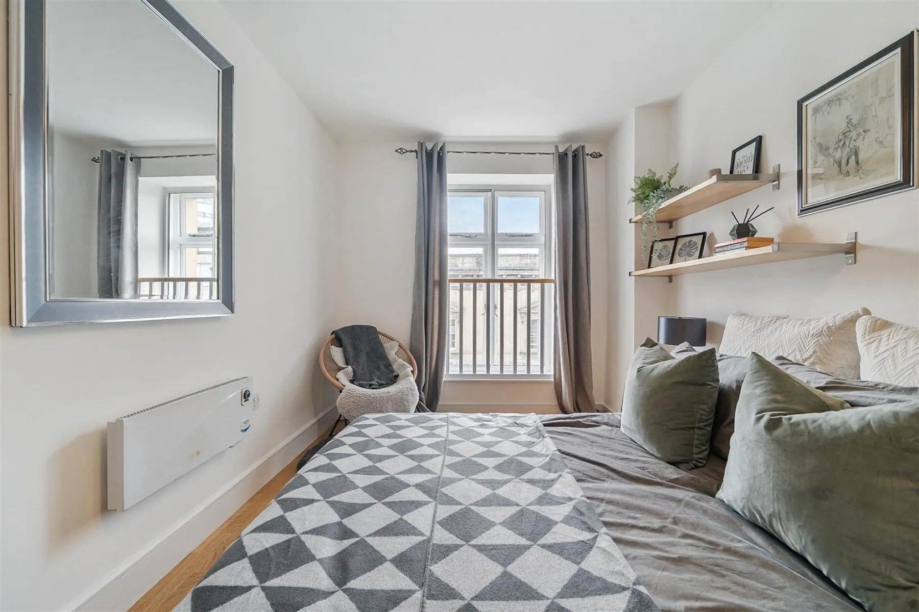 Tyndalls Park, Clifton, 3 bedroom, Flat - 33689899