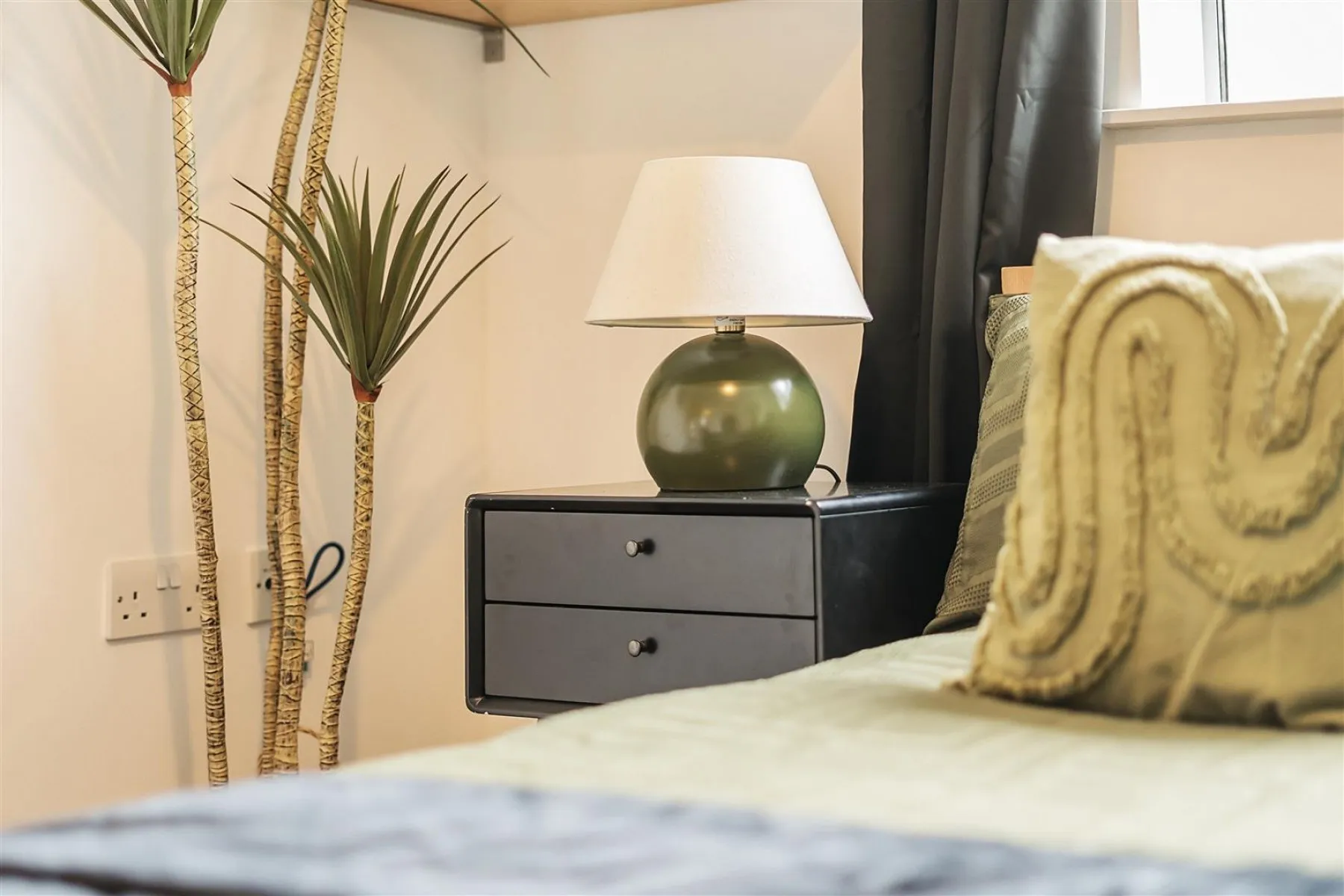 Tyndalls Park, Clifton, 3 bedroom, Flat - 33689899