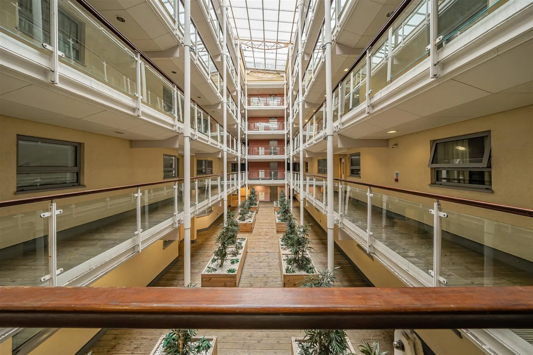 Tyndalls Park, Clifton, 3 bedroom, Flat - 33689899