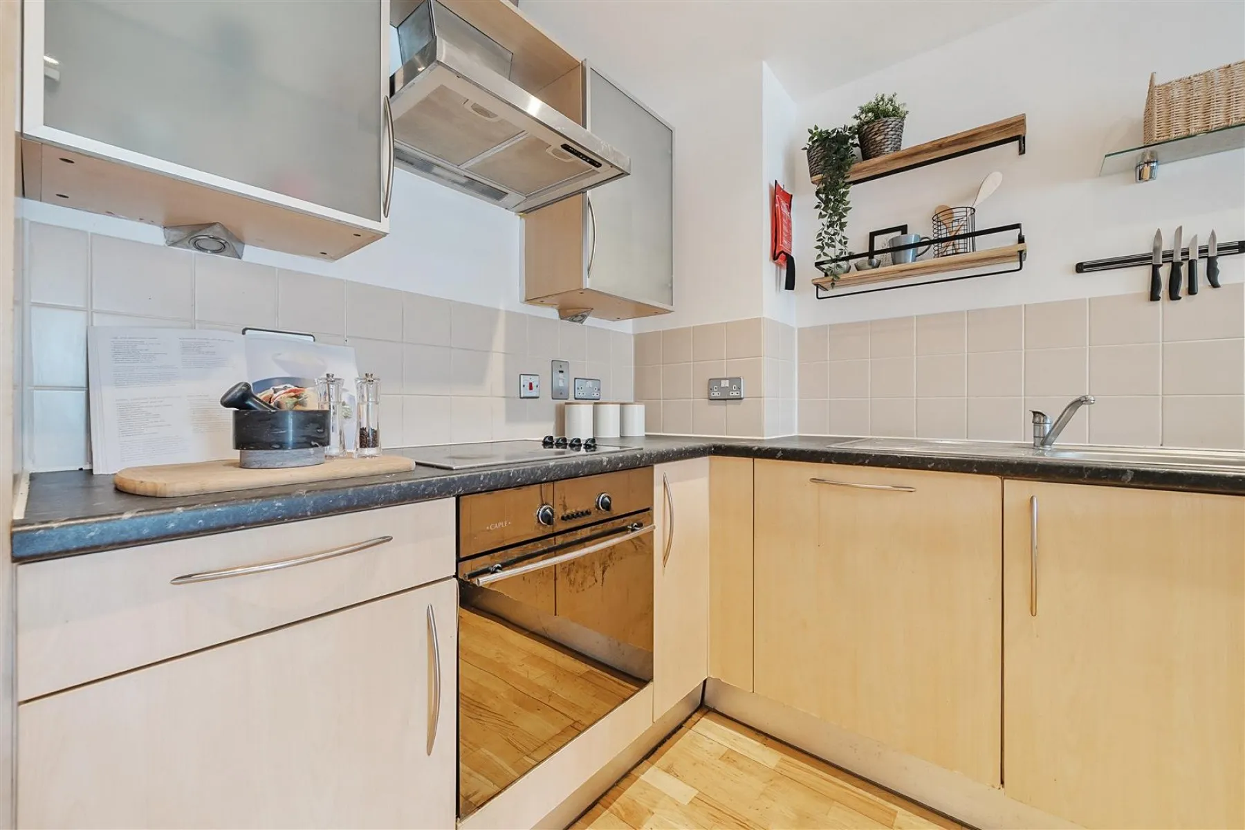 Tyndalls Park, Clifton, 3 bedroom, Flat - 33689899