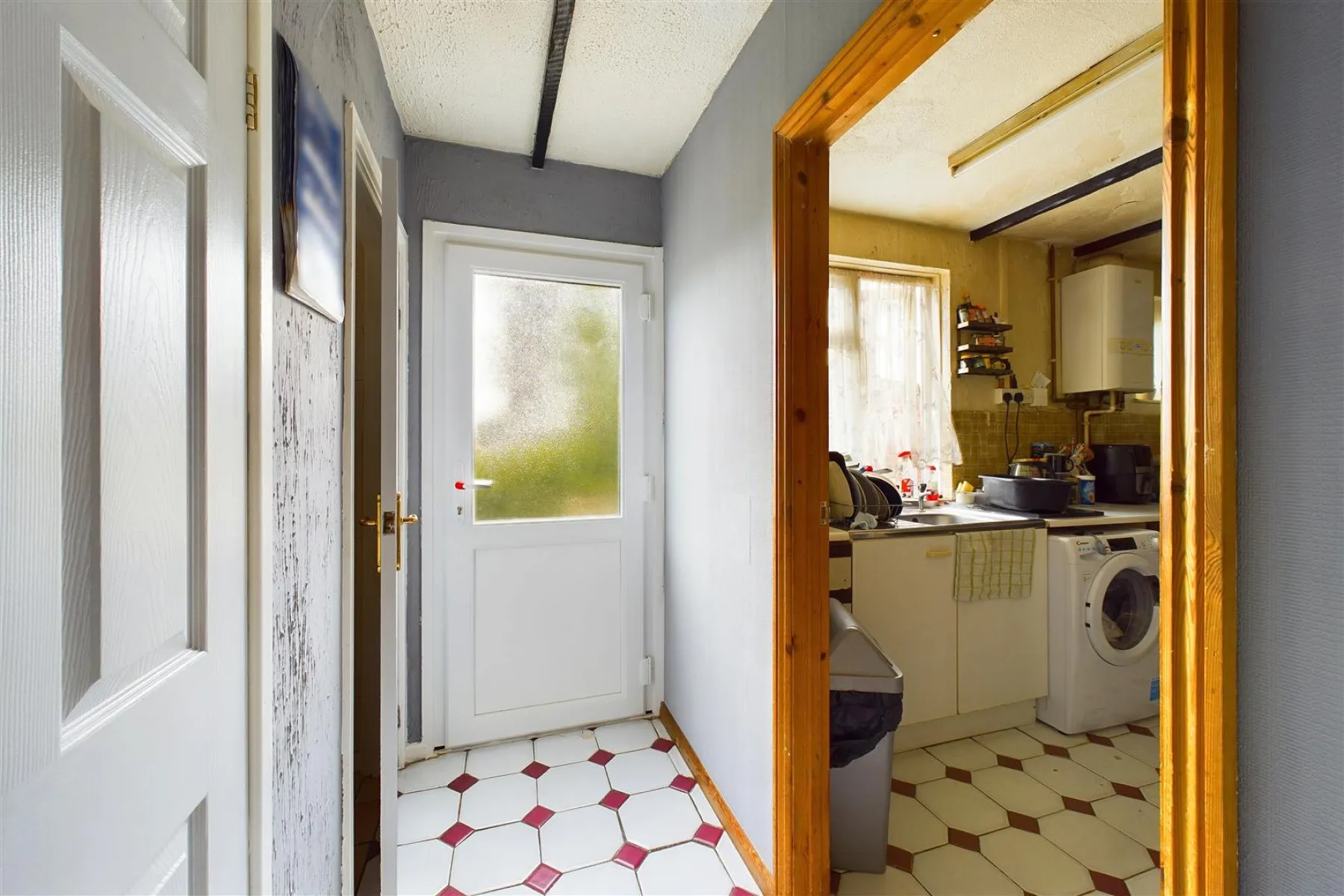 CASH BUYERS ONLY | SEA MILLS, 3 bedroom, House - Semi-Detached - 33694437