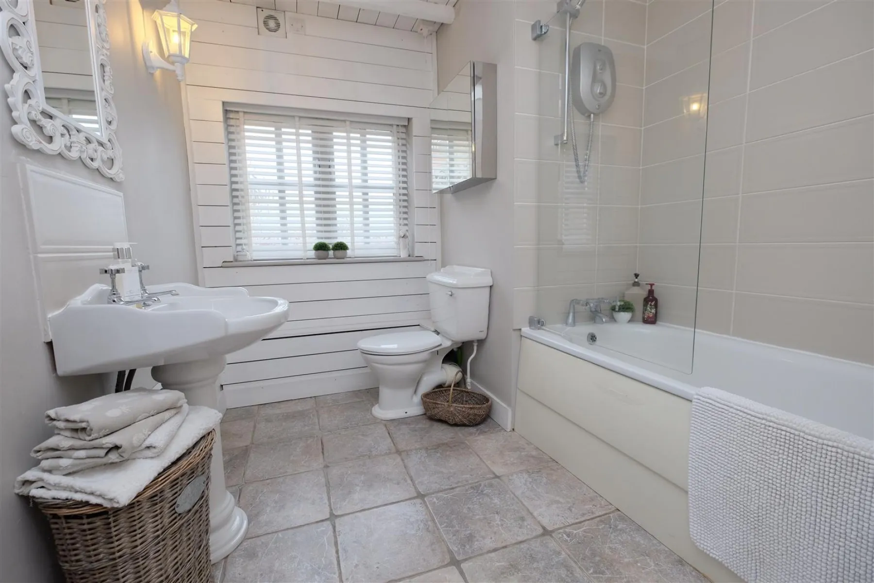 HOUSE + PLOT | PP 3 HOUSES | KINGSWOOD, 6 bedroom, House - Detached - 33472068