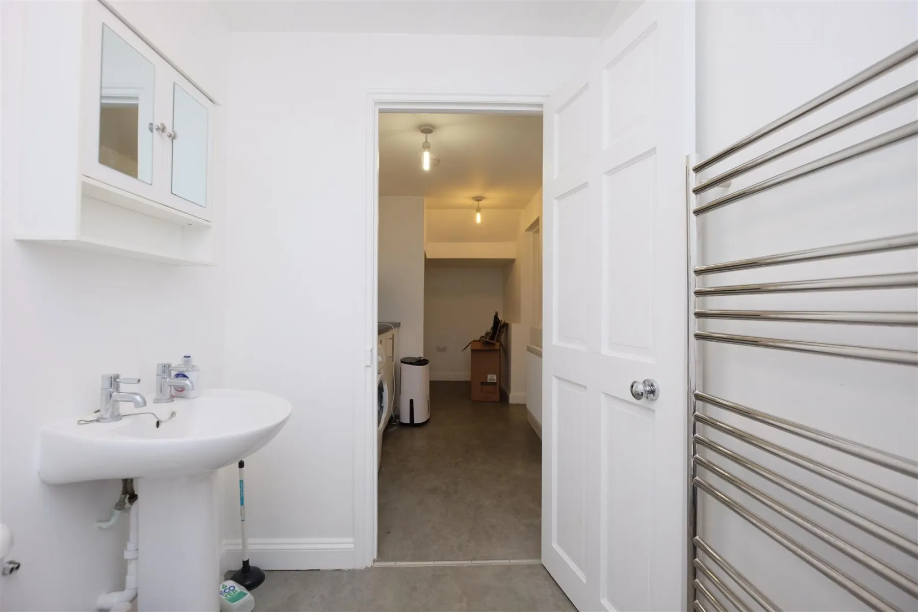 GARDEN FLAT | CASH BUYERS ONLY | REDLAND, 1 bedroom, Flat - 33775102