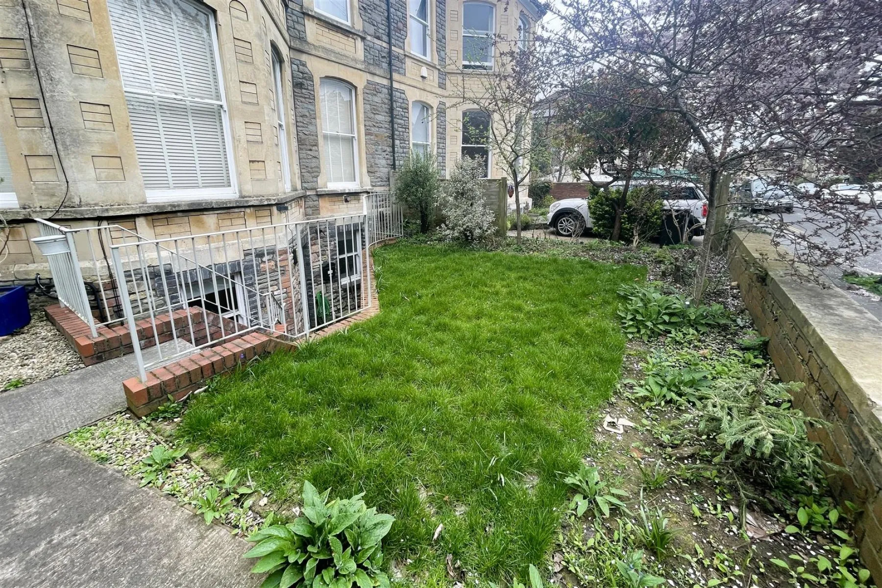 GARDEN FLAT | CASH BUYERS ONLY | REDLAND, 1 bedroom, Flat - 33775102