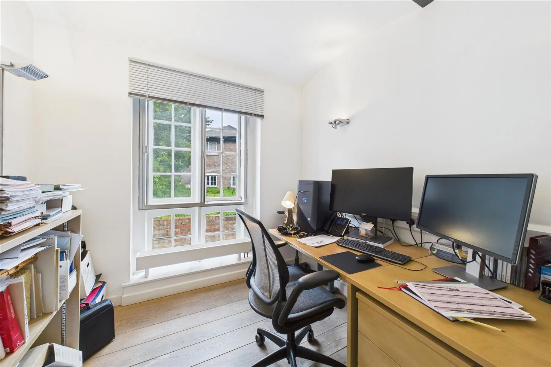 COMMERCIAL | TAUNTON, 2 bedroom, House - 33828333