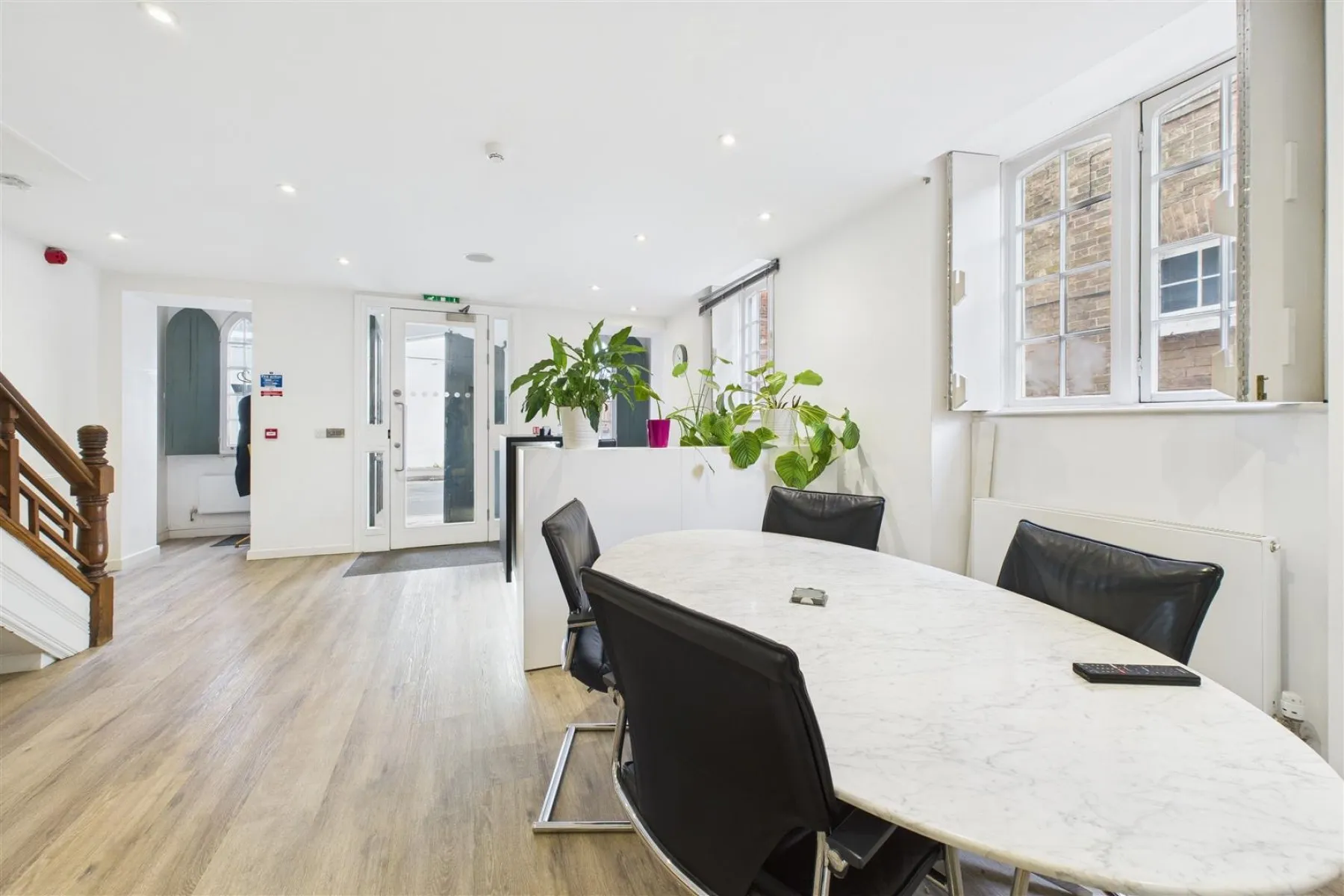 COMMERCIAL | TAUNTON, 2 bedroom, House - 33828333