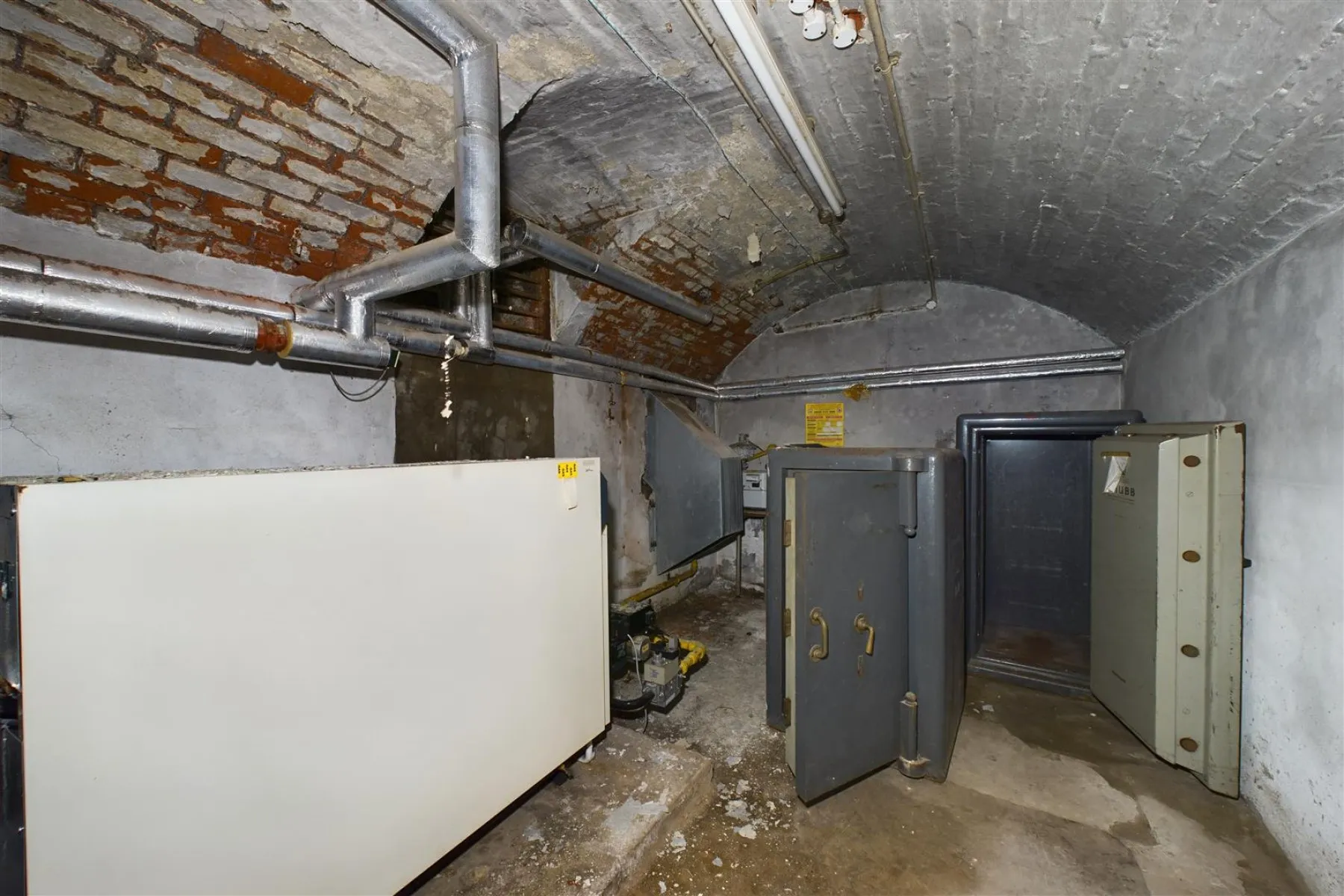 DEVELOPMENT | PONTYPOOL, 12 bedroom, Flat - 33792555