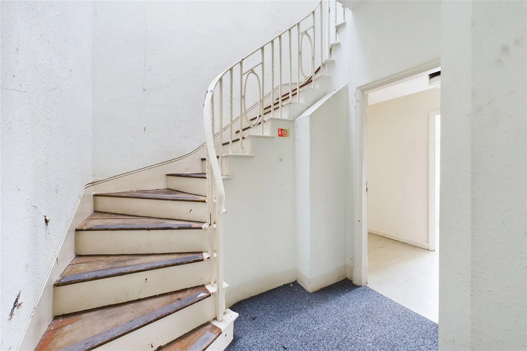 DEVELOPMENT | PONTYPOOL, 12 bedroom, Flat - 33792555
