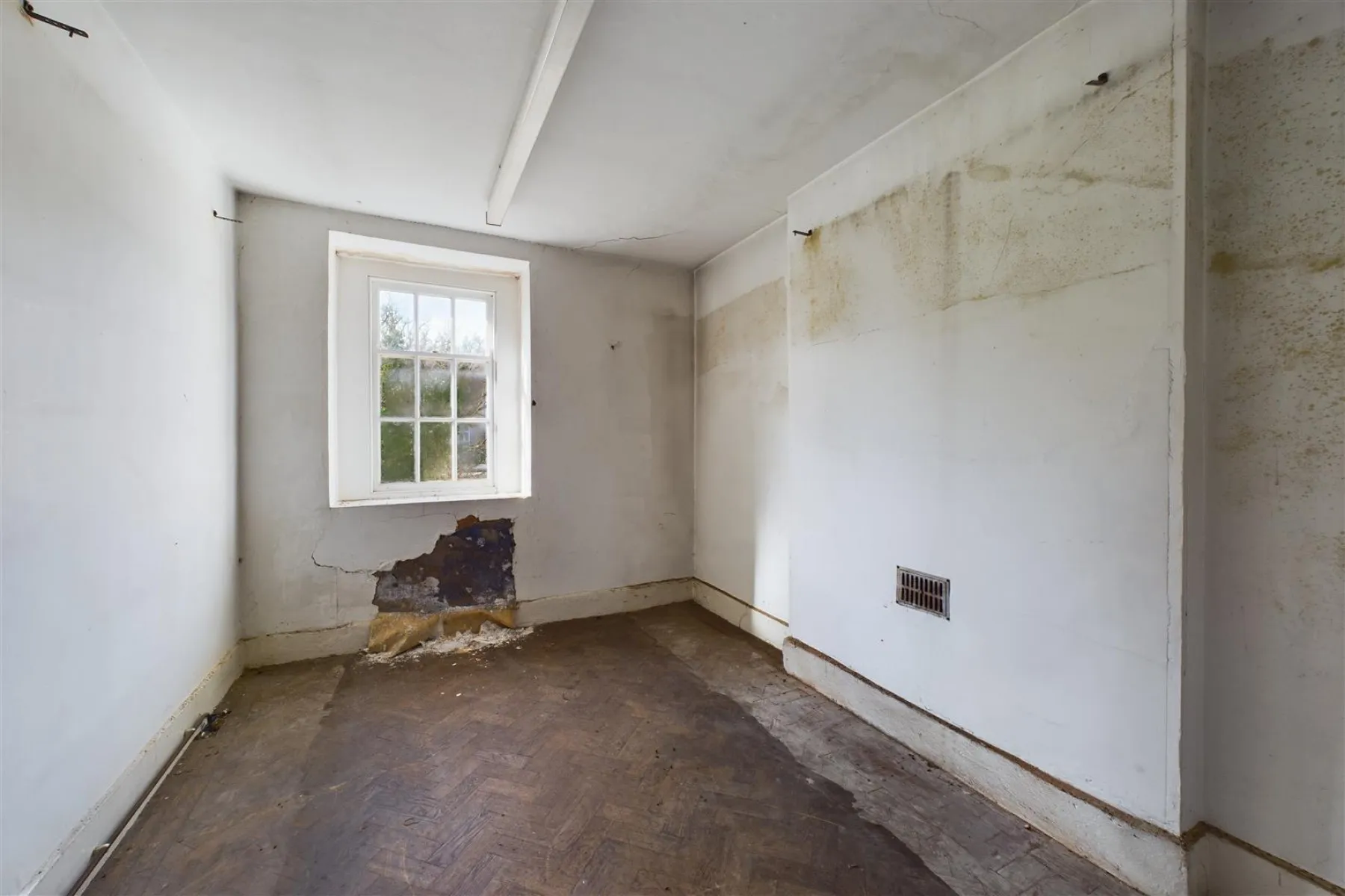 DEVELOPMENT | PONTYPOOL, 12 bedroom, Flat - 33792555
