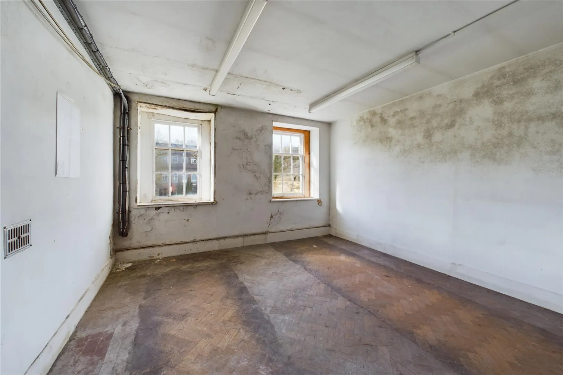 DEVELOPMENT | PONTYPOOL, 12 bedroom, Flat - 33792555