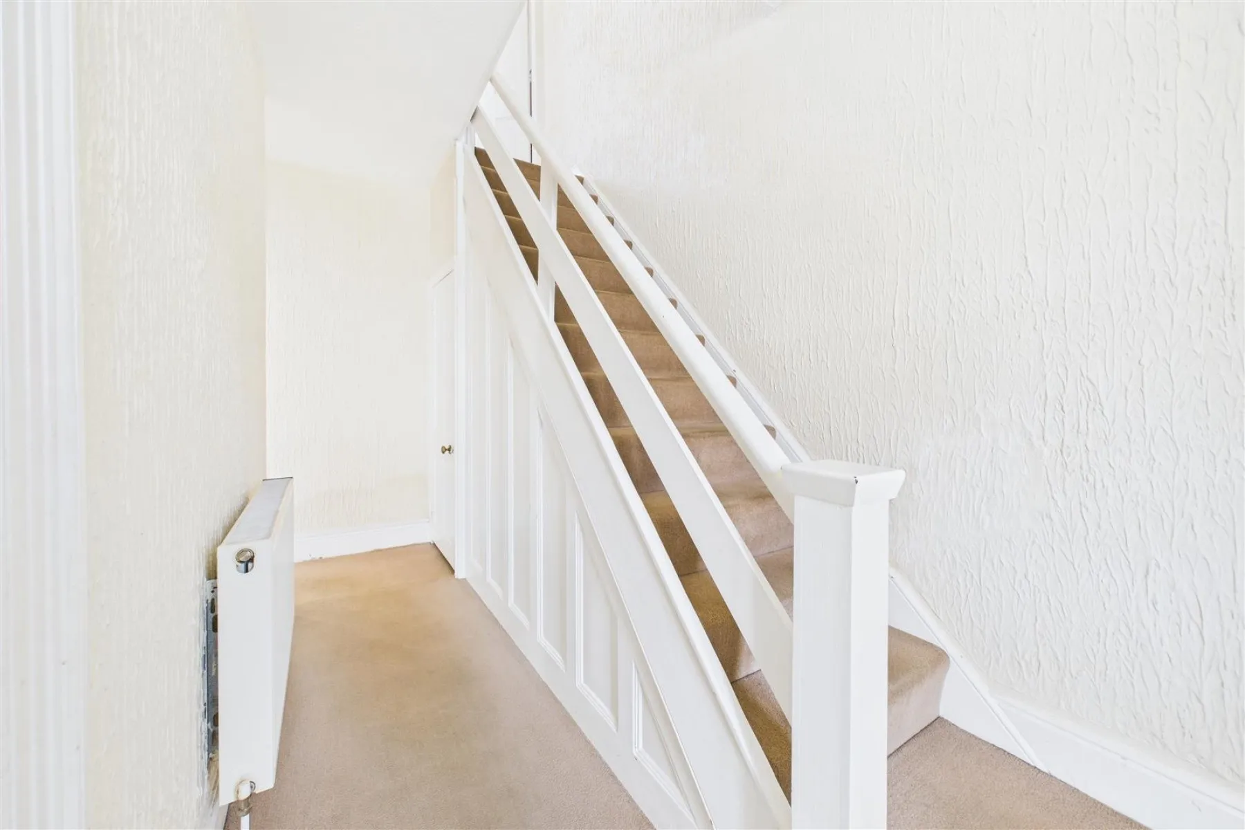 DETACHED | UPDATING | KINGSWOOD, 3 bedroom, House - Detached - 33783486