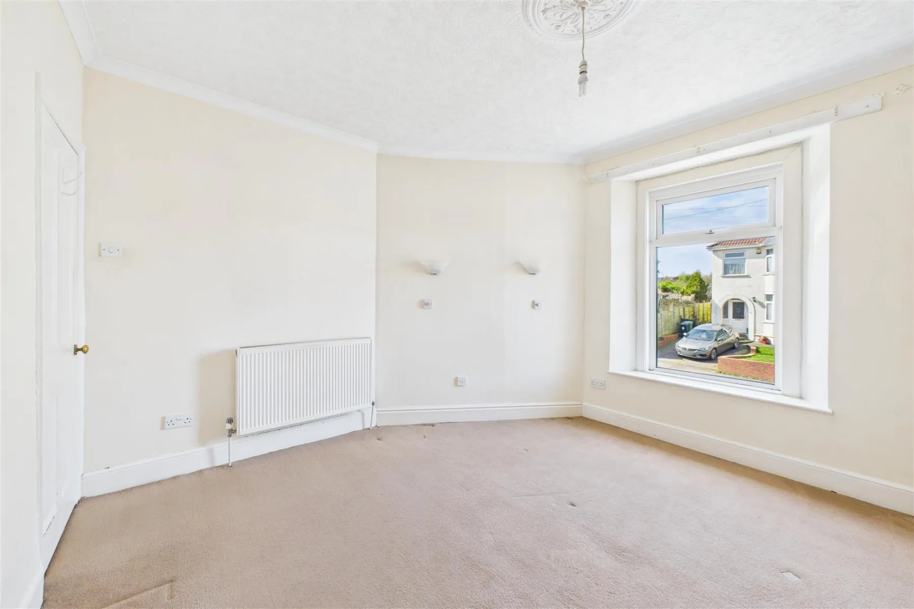 DETACHED | UPDATING | KINGSWOOD, 3 bedroom, House - Detached - 33783486