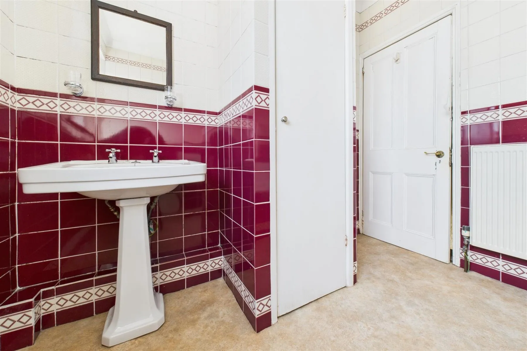 DETACHED | UPDATING | KINGSWOOD, 3 bedroom, House - Detached - 33783486