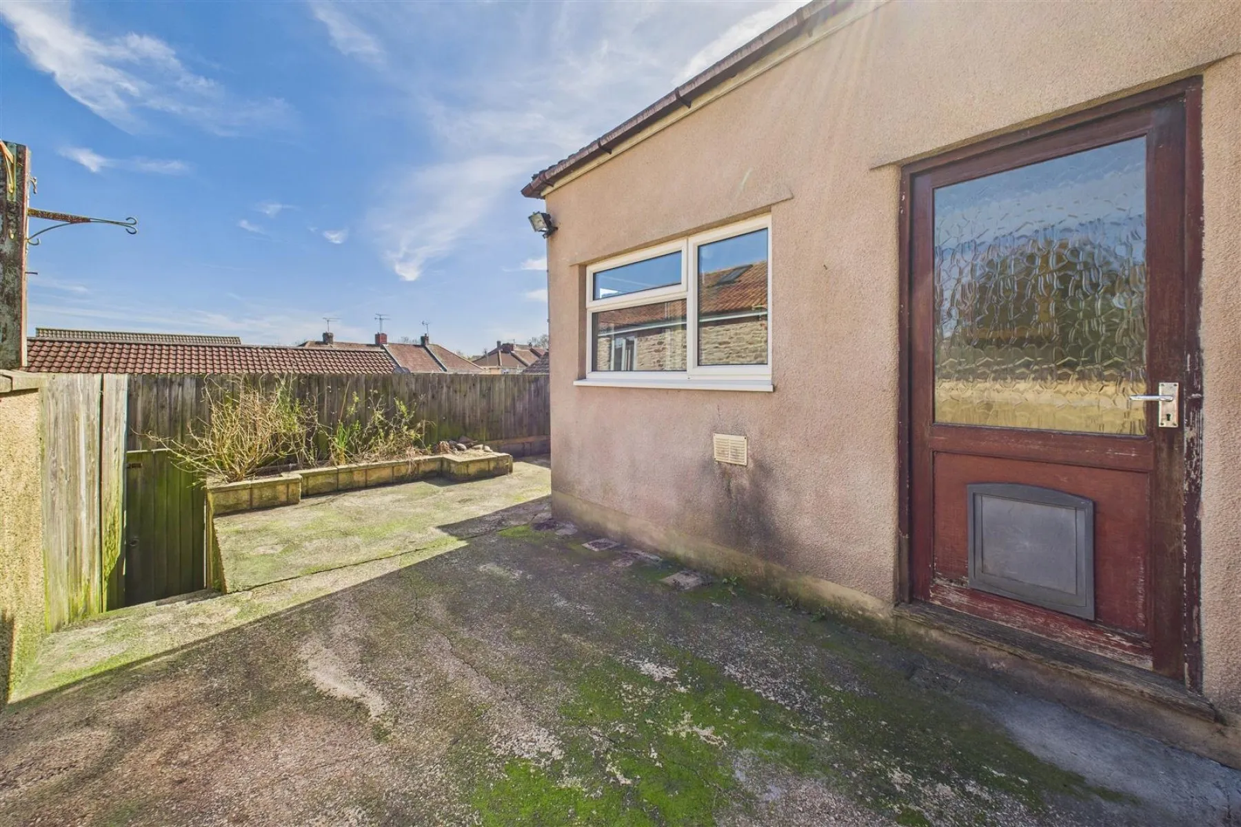 DETACHED | UPDATING | KINGSWOOD, 3 bedroom, House - Detached - 33783486