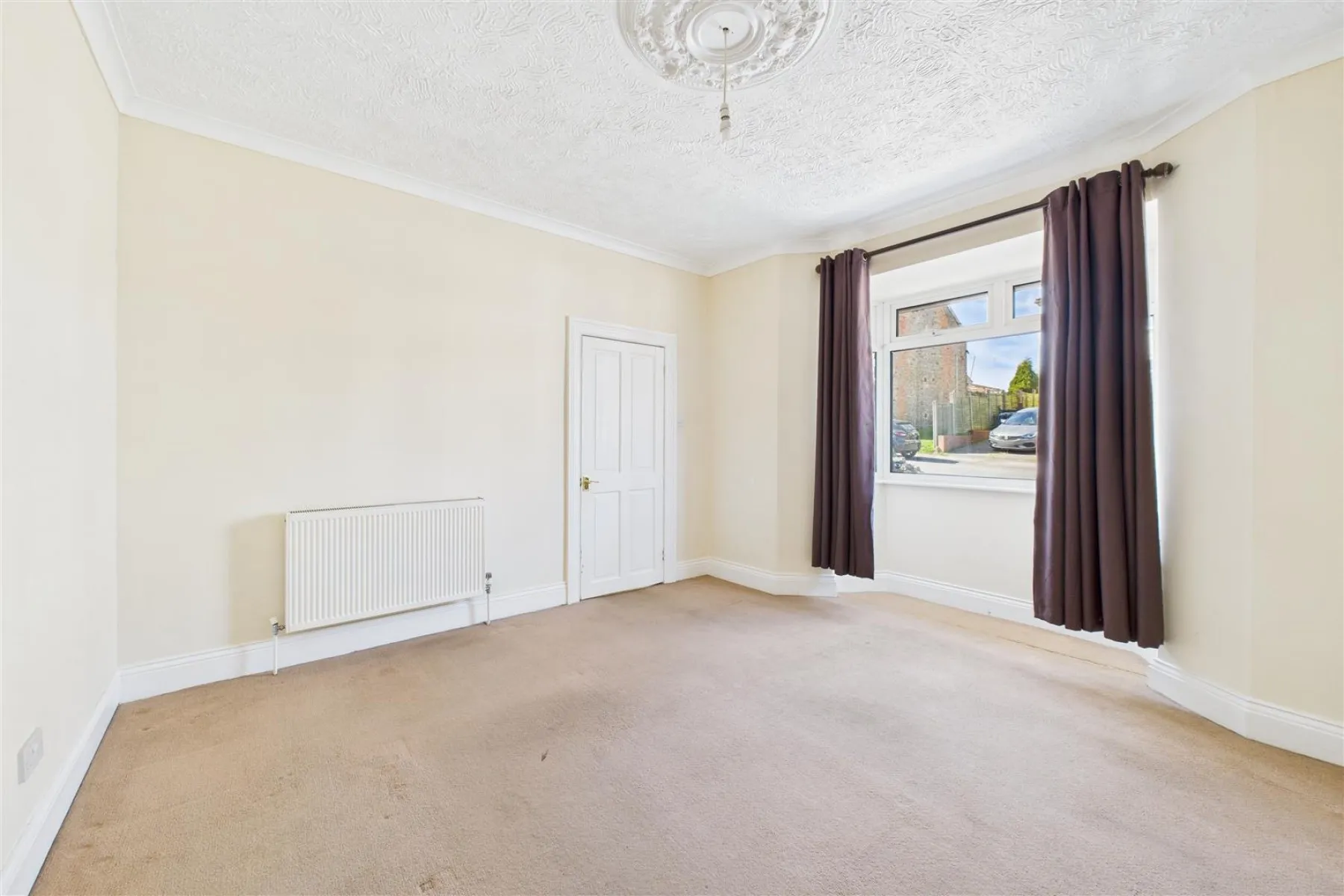 DETACHED | UPDATING | KINGSWOOD, 3 bedroom, House - Detached - 33783486