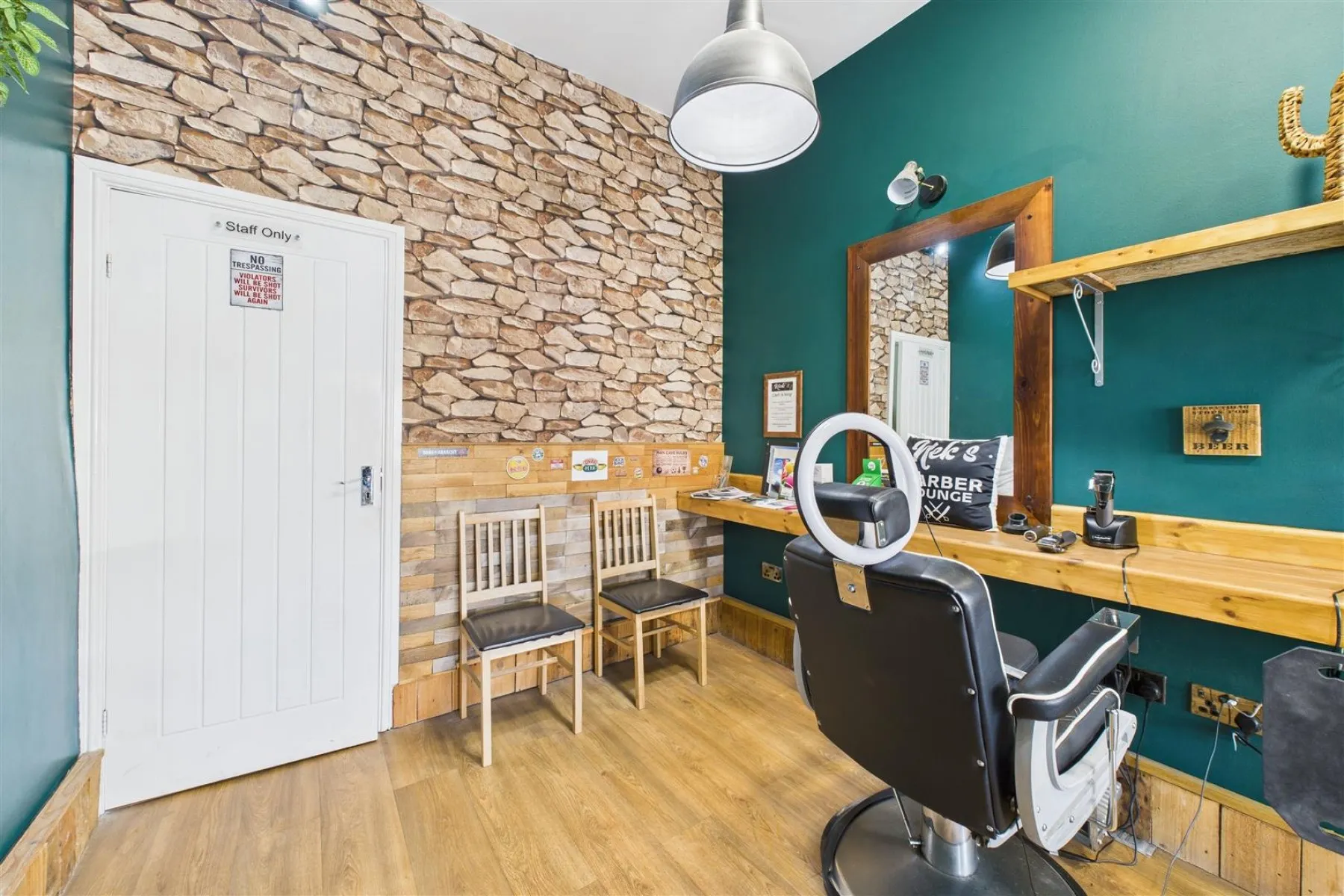 COMMERCIAL INVESTMENT | WORLE, Commercial - 33847187