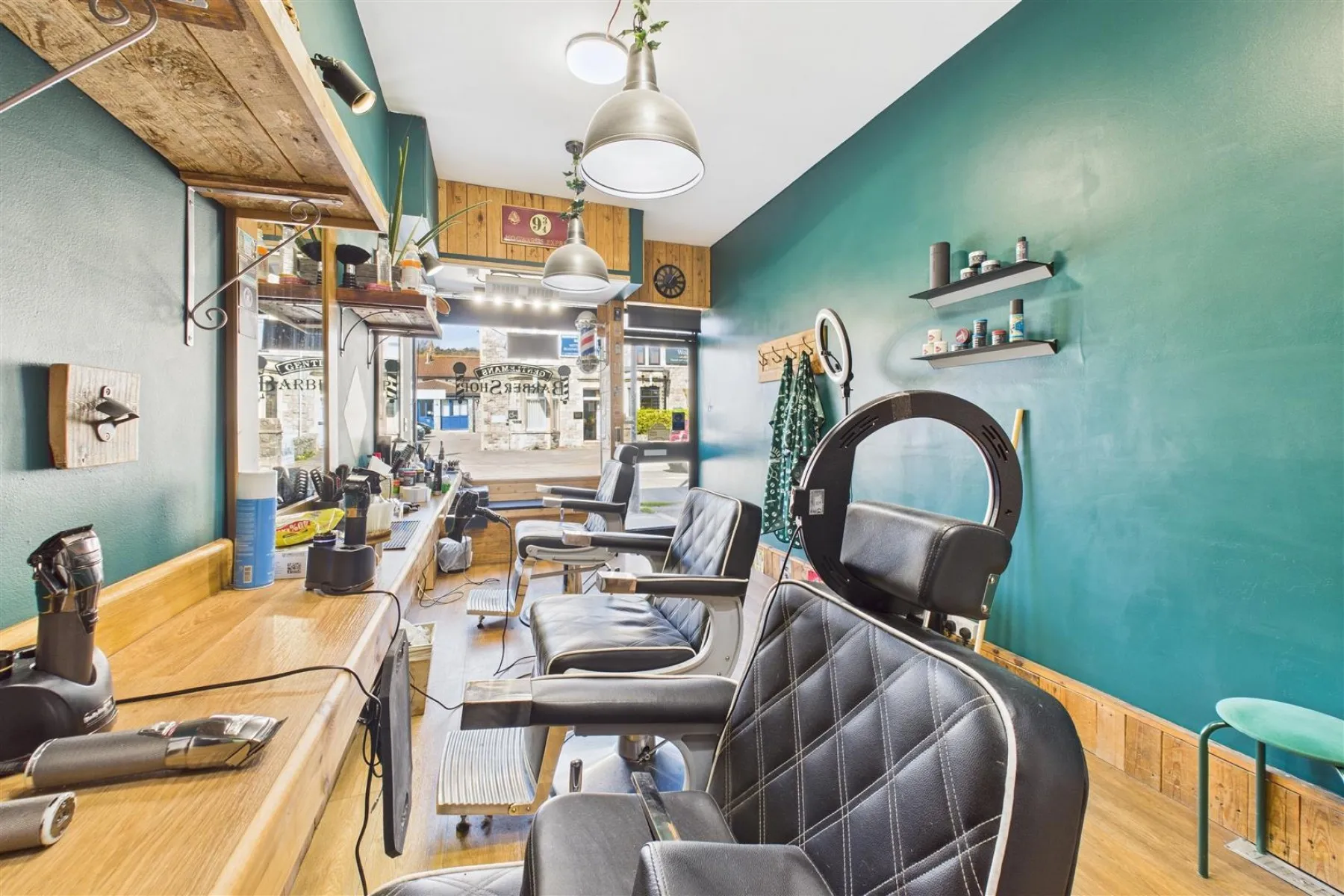 COMMERCIAL INVESTMENT | WORLE, Commercial - 33847187