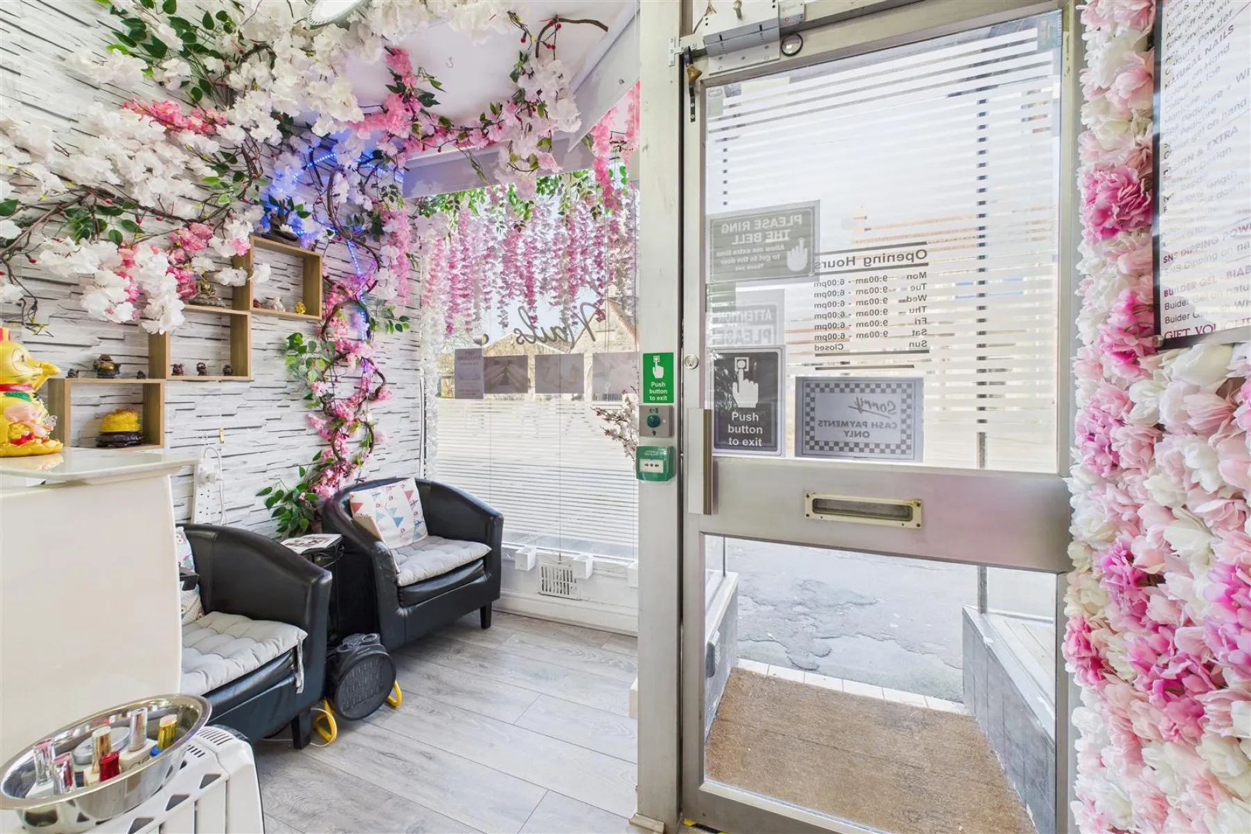 COMMERCIAL INVESTMENT | WORLE, Commercial - 33847187