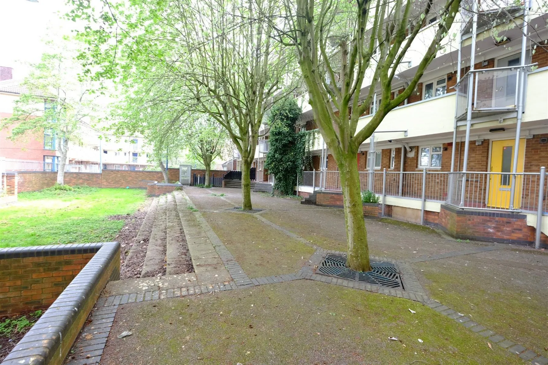 CITY FLAT - EXCELLENT INVESTMENT, 1 bedroom, Flat - 28745896