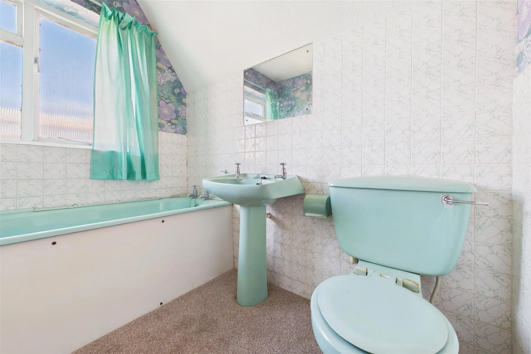 HOUSE | UPDATING | WORLE | BS23, 3 bedroom, House - Detached - 33828543