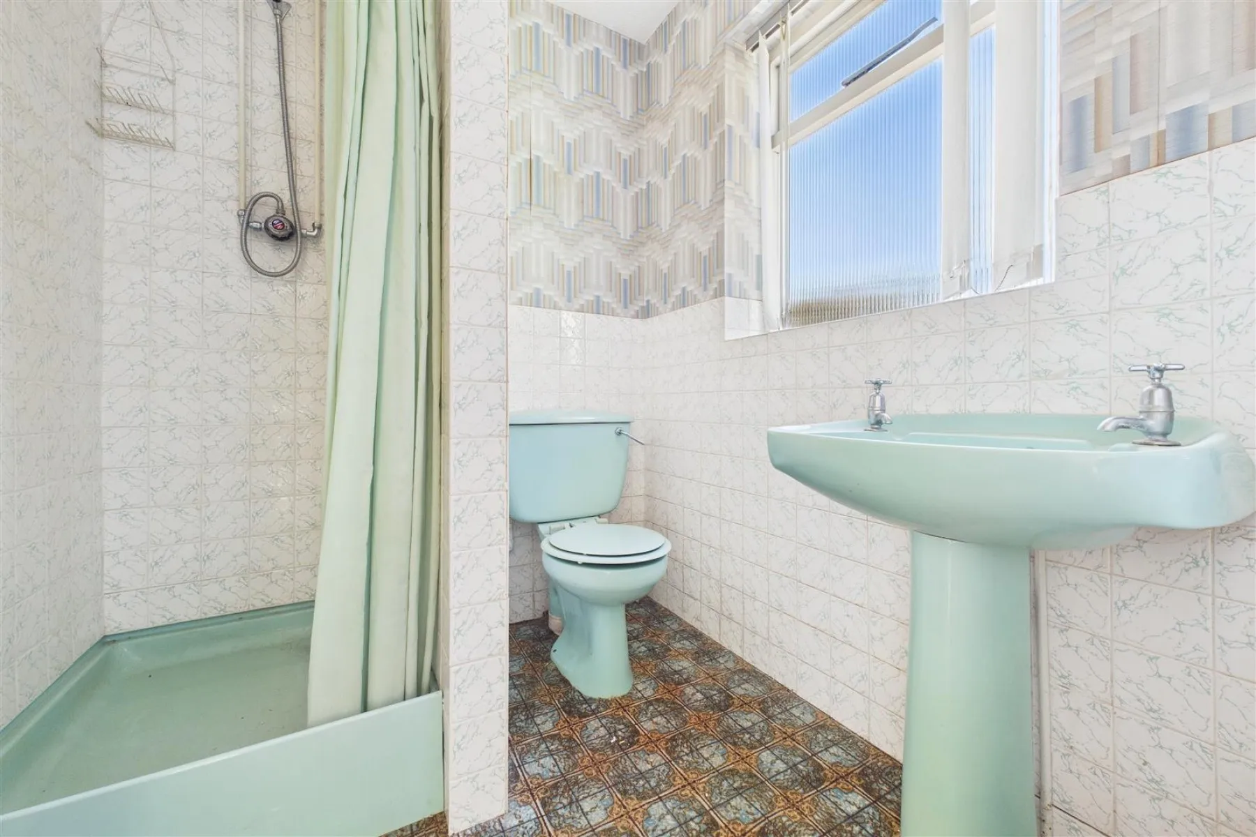 HOUSE | UPDATING | WORLE | BS23, 3 bedroom, House - Detached - 33828543