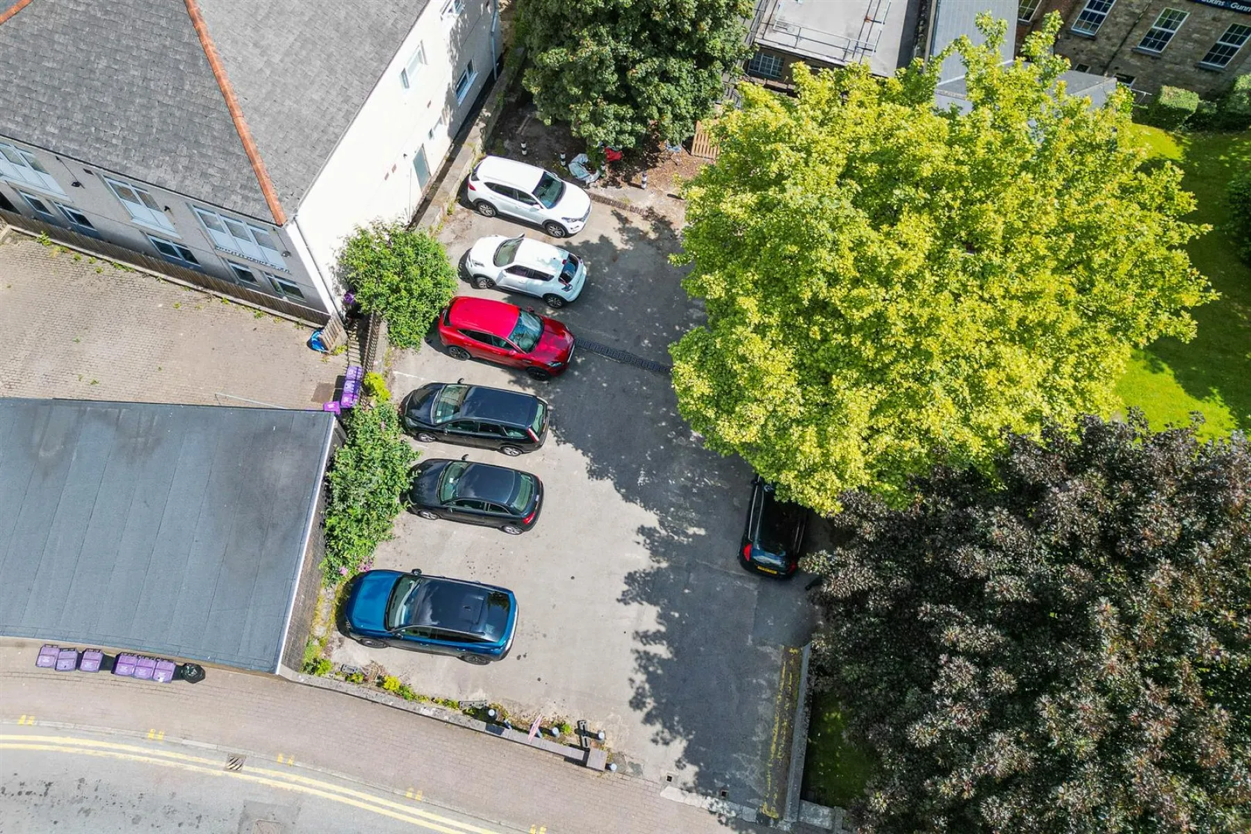 DEVELOPMENT | PONTYPOOL, 12 bedroom, Flat - 33792555