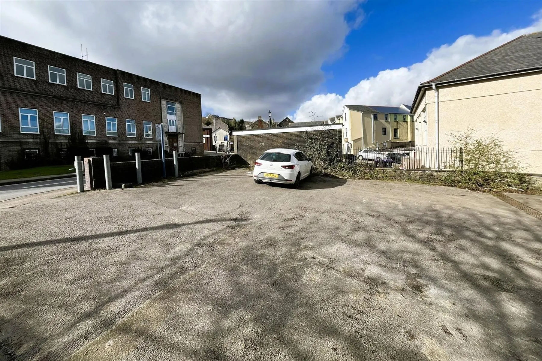 DEVELOPMENT | PONTYPOOL, 12 bedroom, Flat - 33792555