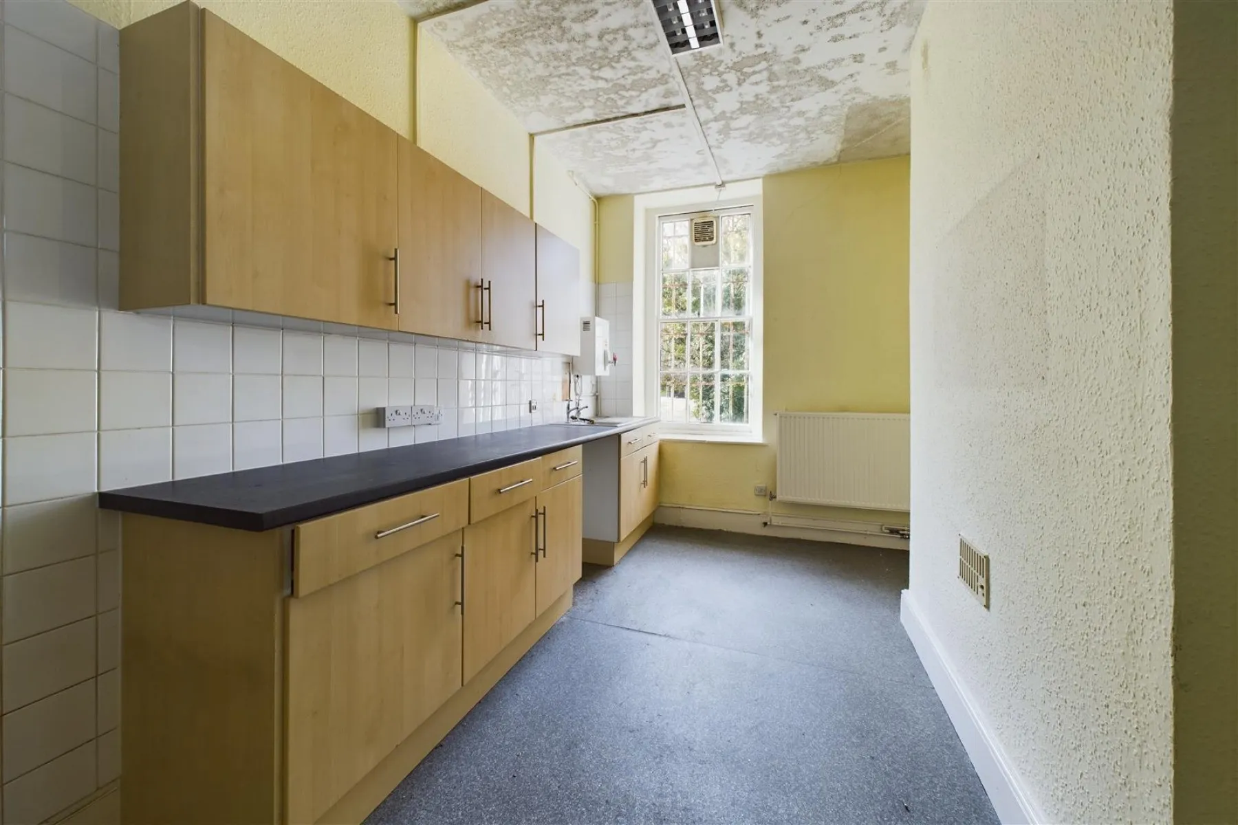 DEVELOPMENT | PONTYPOOL, 12 bedroom, Flat - 33792555