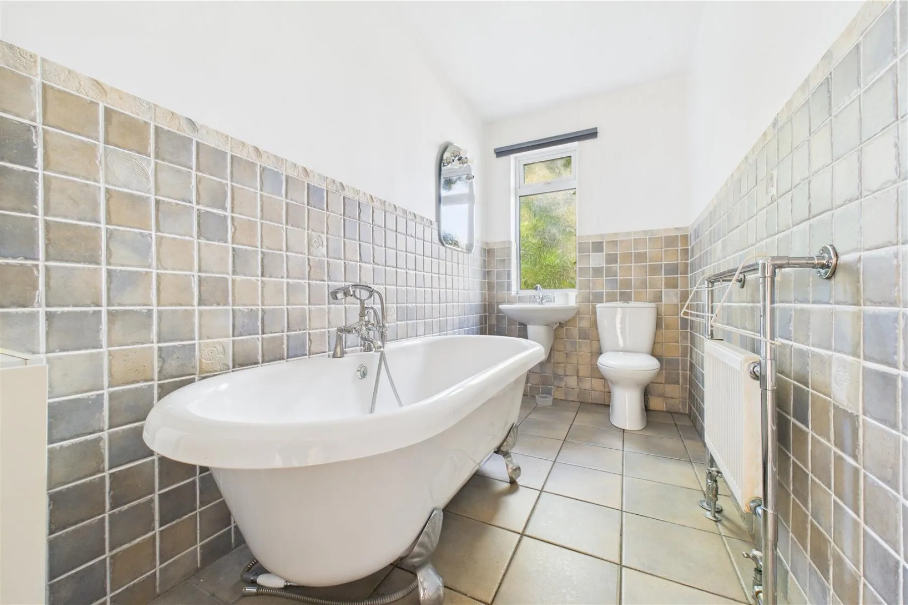 DETACHED | POTENTIAL | DUNDRY, 4 bedroom, House - Detached - 33921200