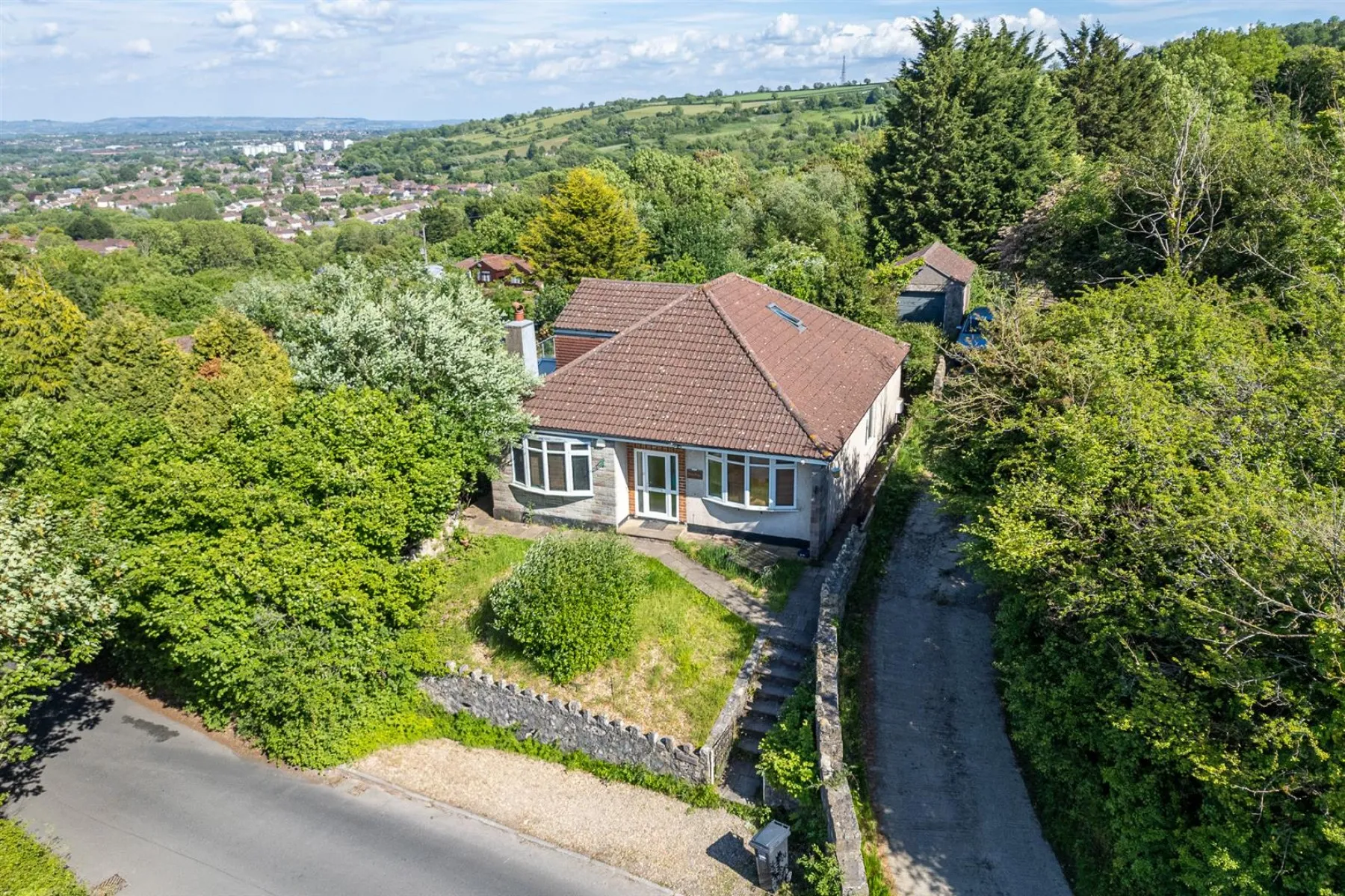 DETACHED | POTENTIAL | DUNDRY, 4 bedroom, House - Detached - 33921200